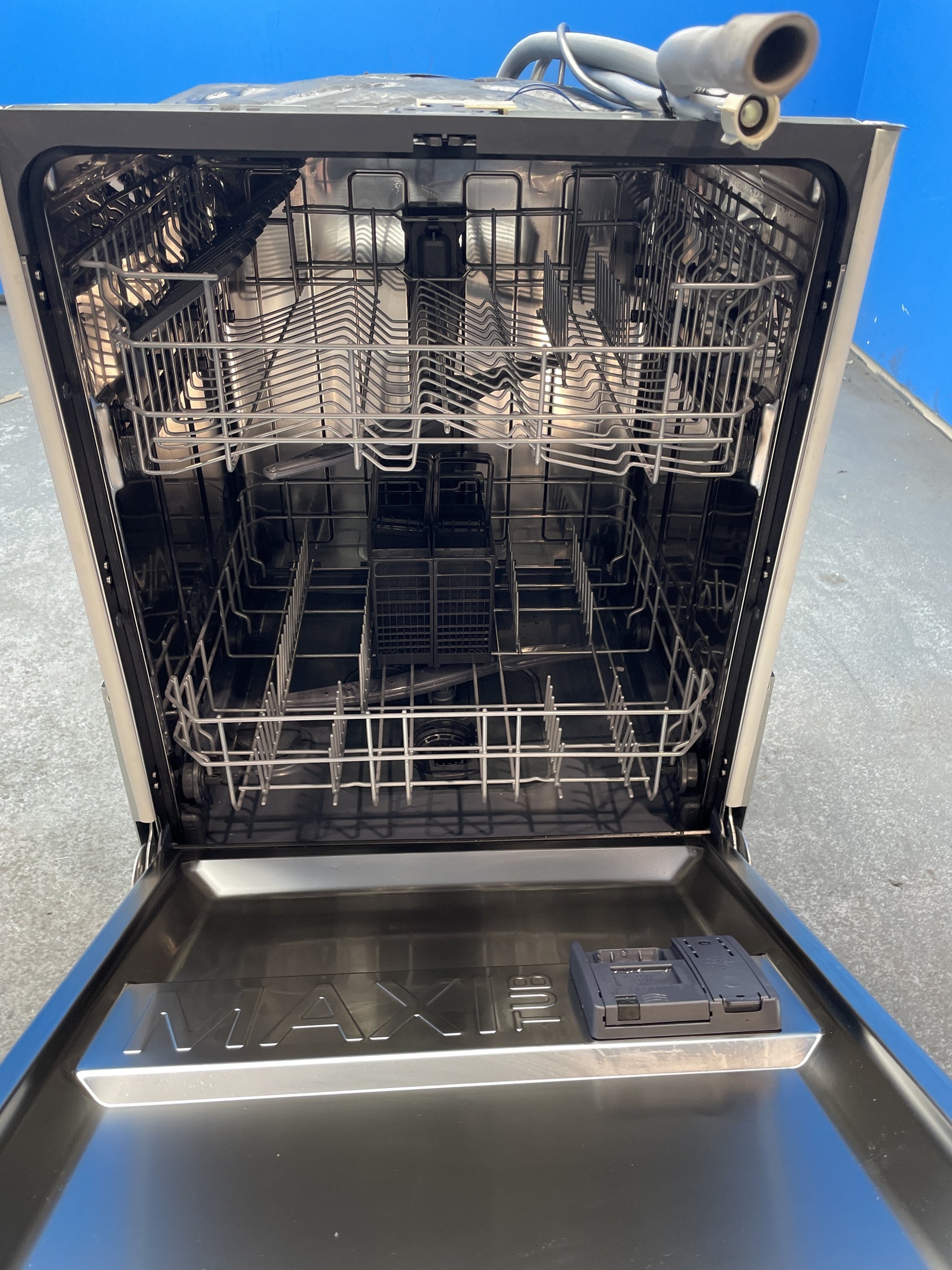 #GRC-157-959 - Candy CI3E53E0W Integrated 13 Place Setting Dishwasher