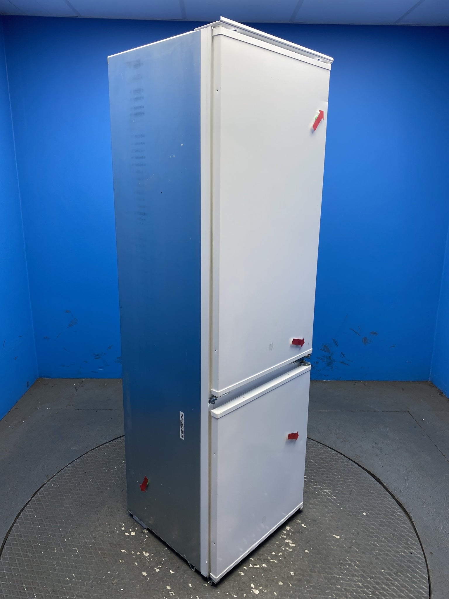 AEG OSC6T185ES 6000 TwinTech Integrated Frost Free Fridge Freezer