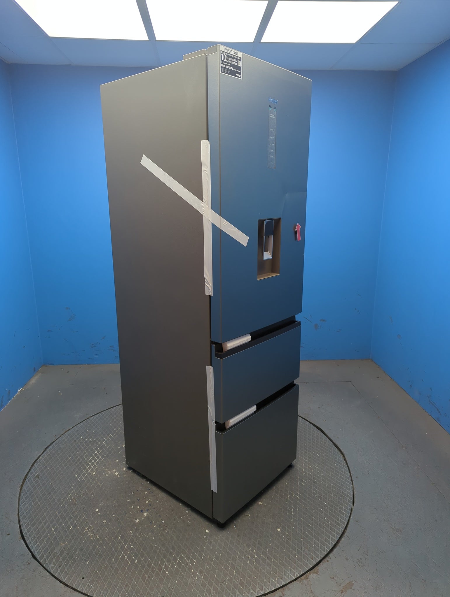 Haier HTW5618EWMG 357 Litre Combi Fridge Freezer