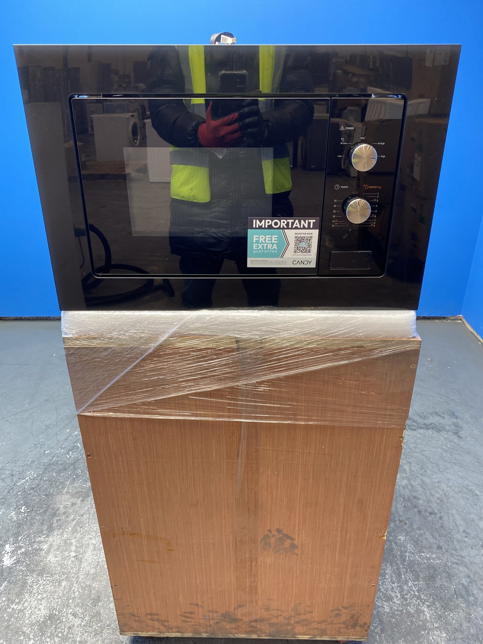 Candy MIS1730BUK 1000W Built-in 17L Microwave