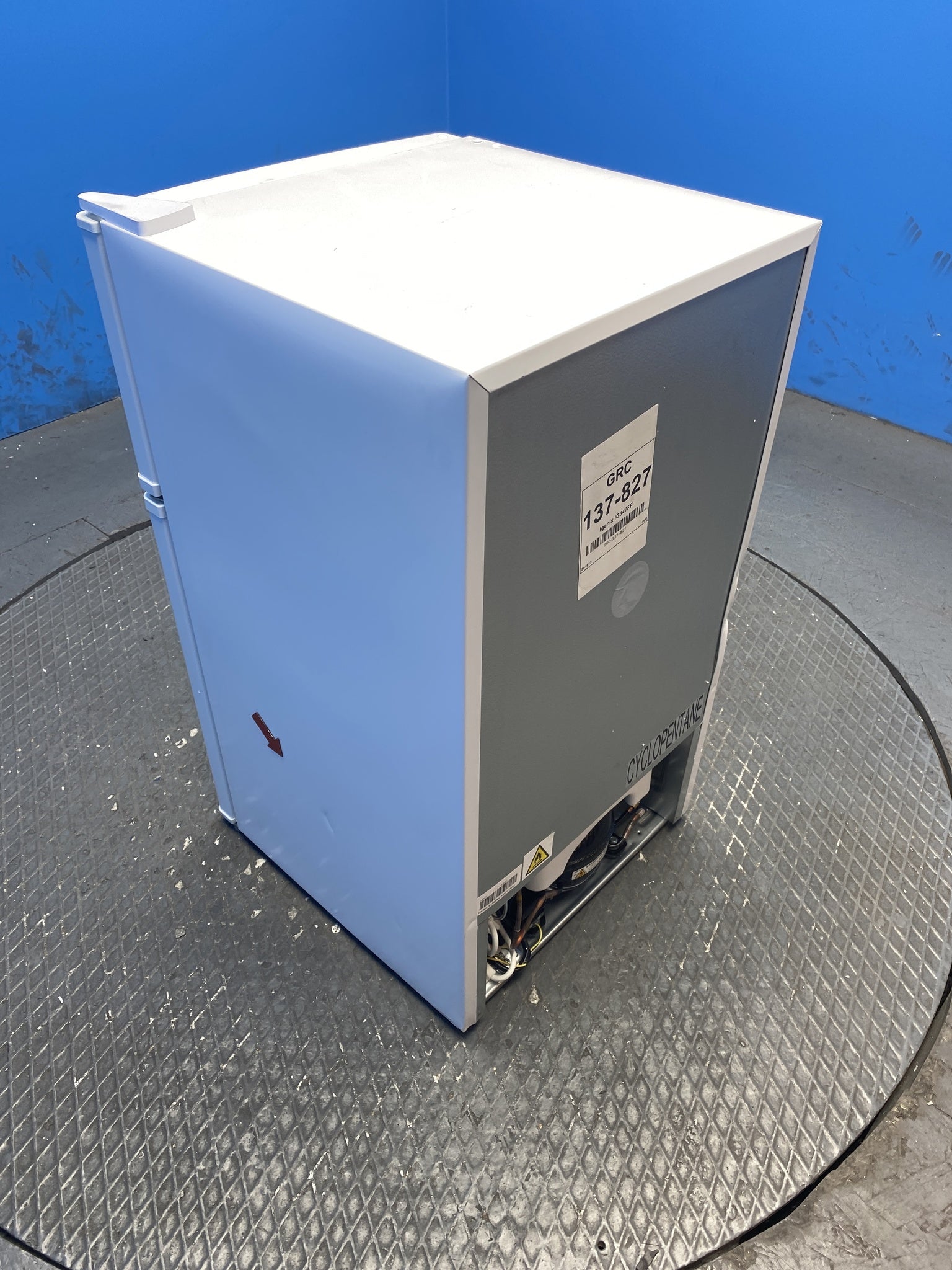 Igenix IG347FF 96 Litre Undercounter Fridge Freezer