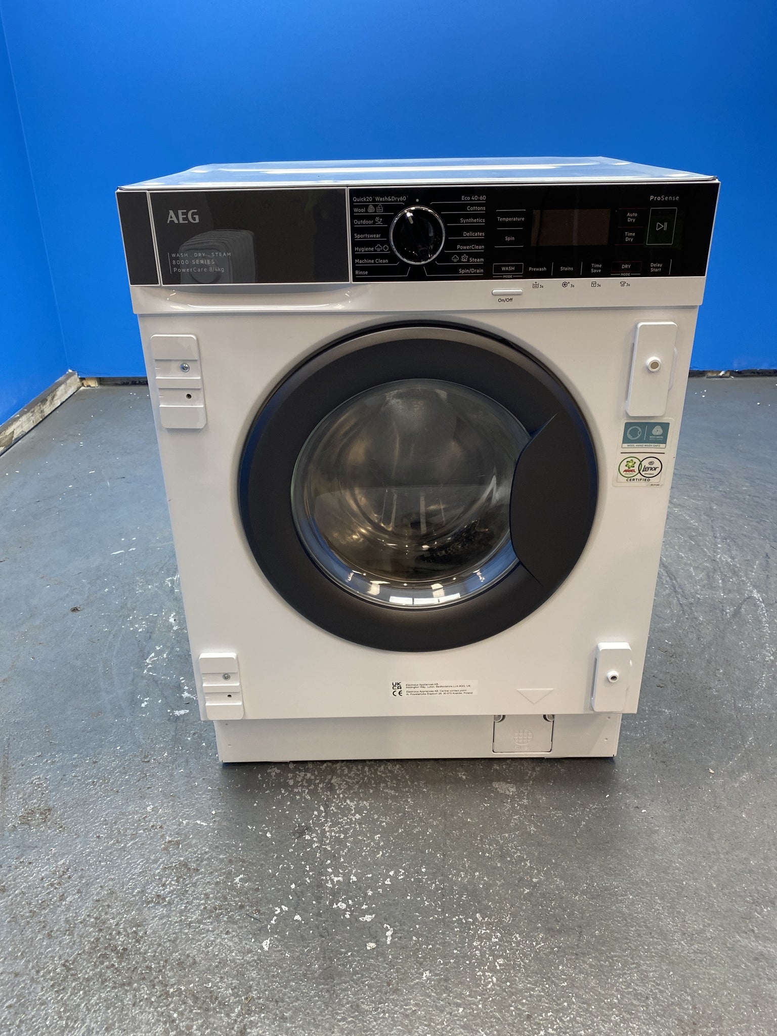 AEG 8000 PowerCare L8WE84636BI 8/4kg 1600rpm Integrated Washer Dryer