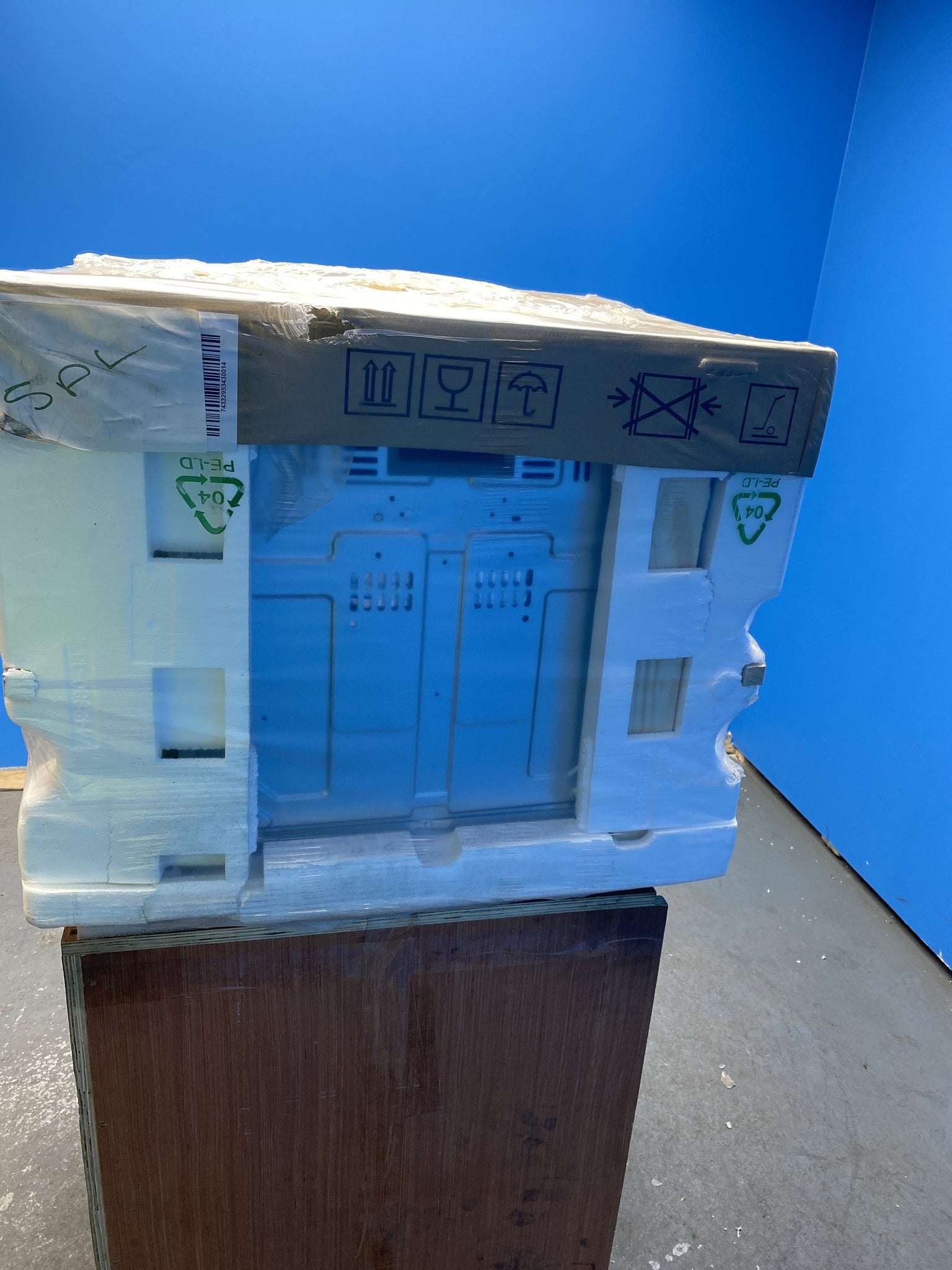 Hisense BIM45342ADBGUK 50L Hi6 BlackLine Built-in Microwave Oven