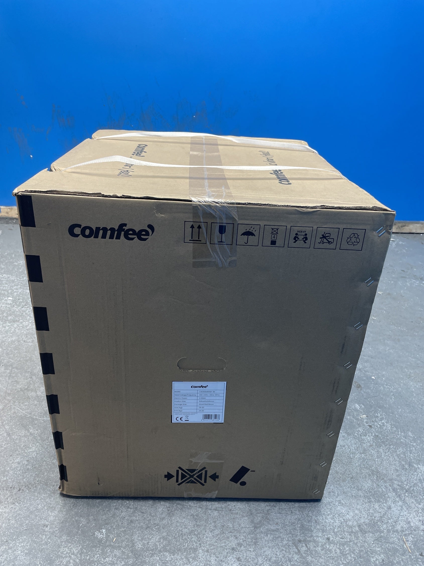 #GRC-158-904 - Comfee CBO60M80M1-BK 60cm Built-in Electric Fan Oven with Air Fry