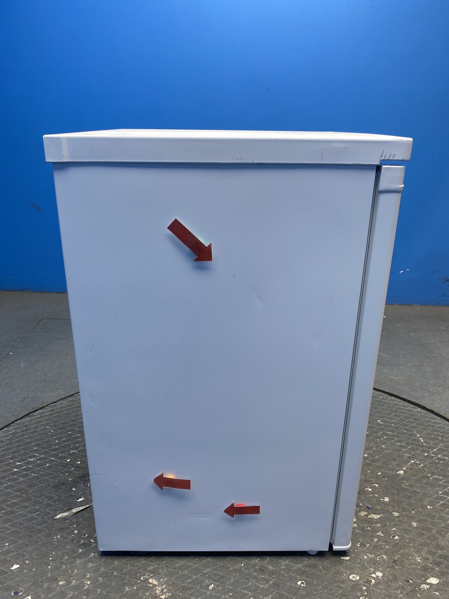 Hoover Comfort HOOHS58EWK 55cm Undercounter Fridge with Icebox