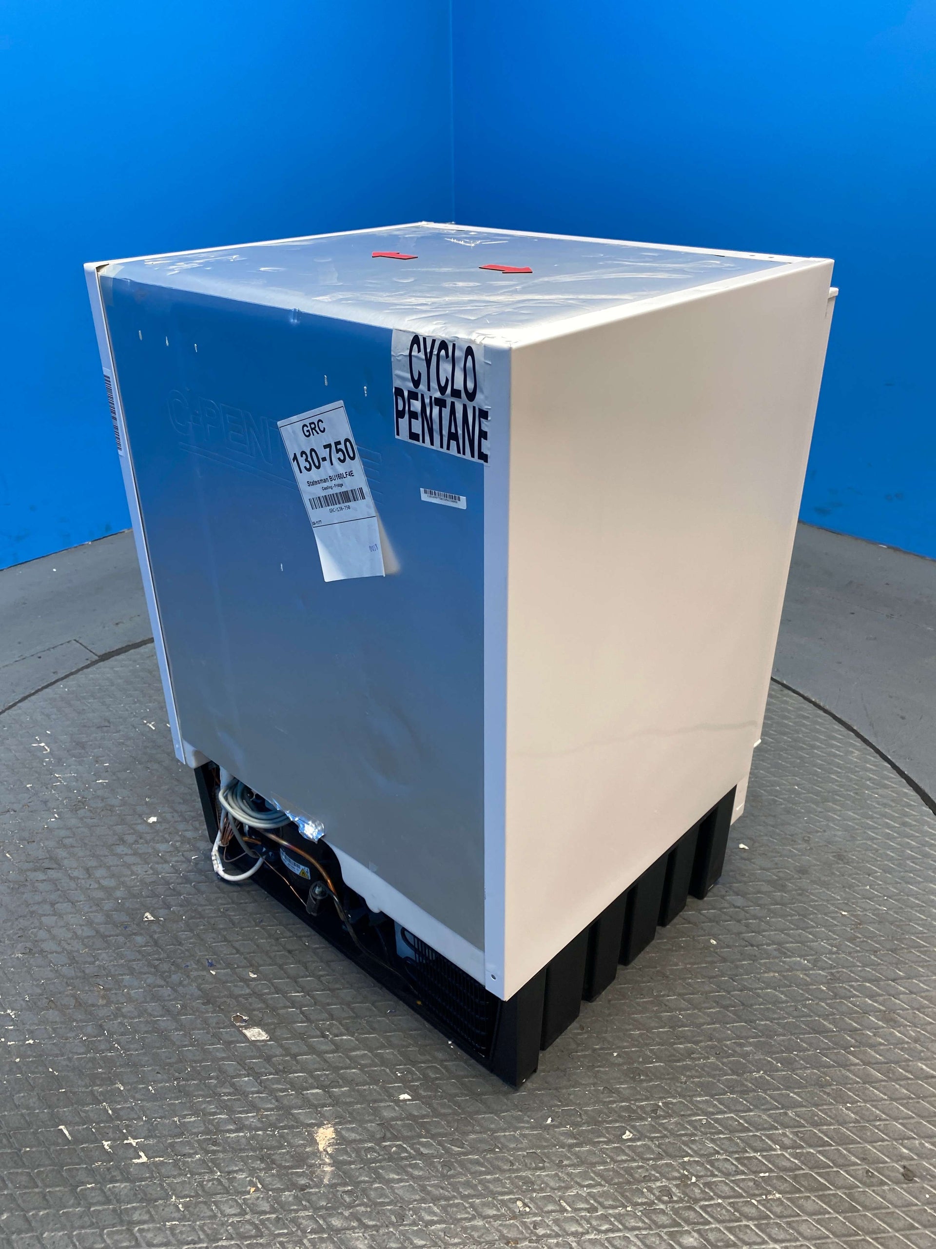Statesman BU160LF4E 60cm Integrated Undercounter Fridge