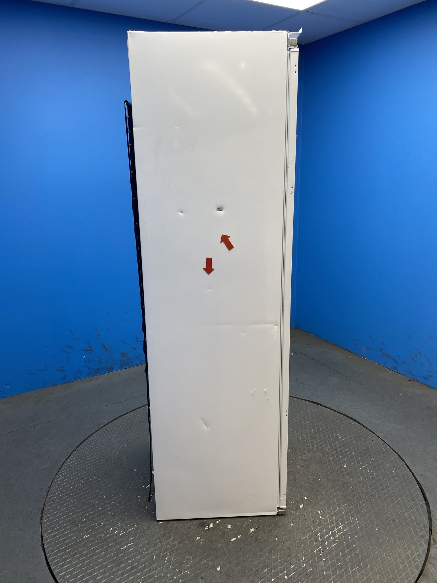Haier HAUN518EWK 200L Integrated Total No Frost Freezer