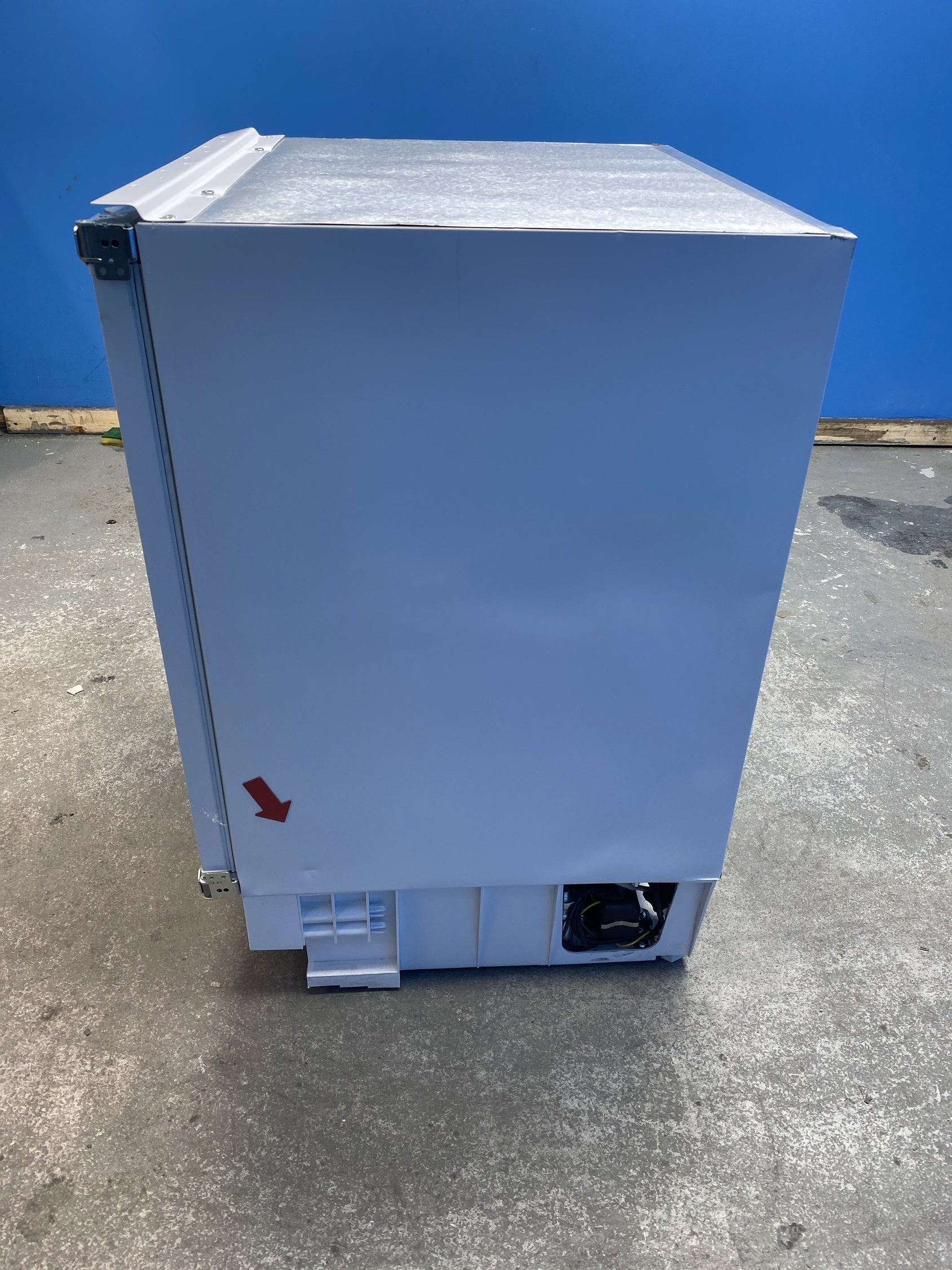 #GRC-154-353 - Candy CM4SE68EWK Integrated Under Counter Fridge with Ice Box