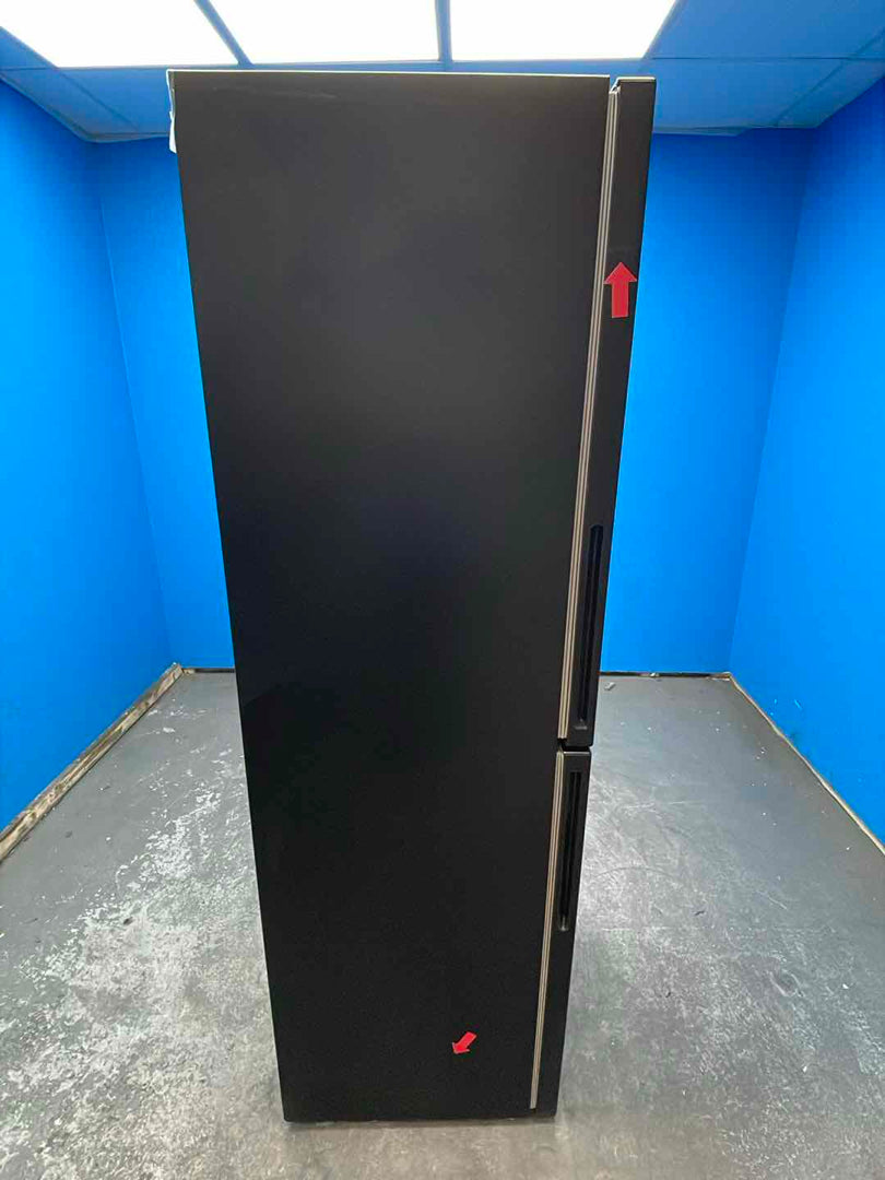 #GRC-160-535 - Hoover HVT3CLECKIHB 235 Litre Combi Fridge Freezer