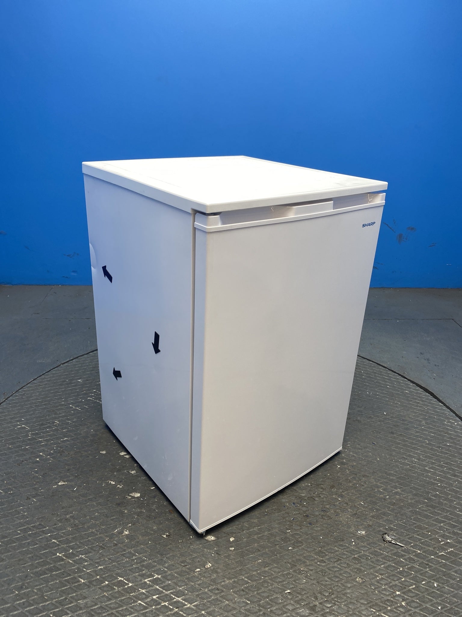 Sharp SJ-UE121M4B 122 Litre Under Counter Fridge