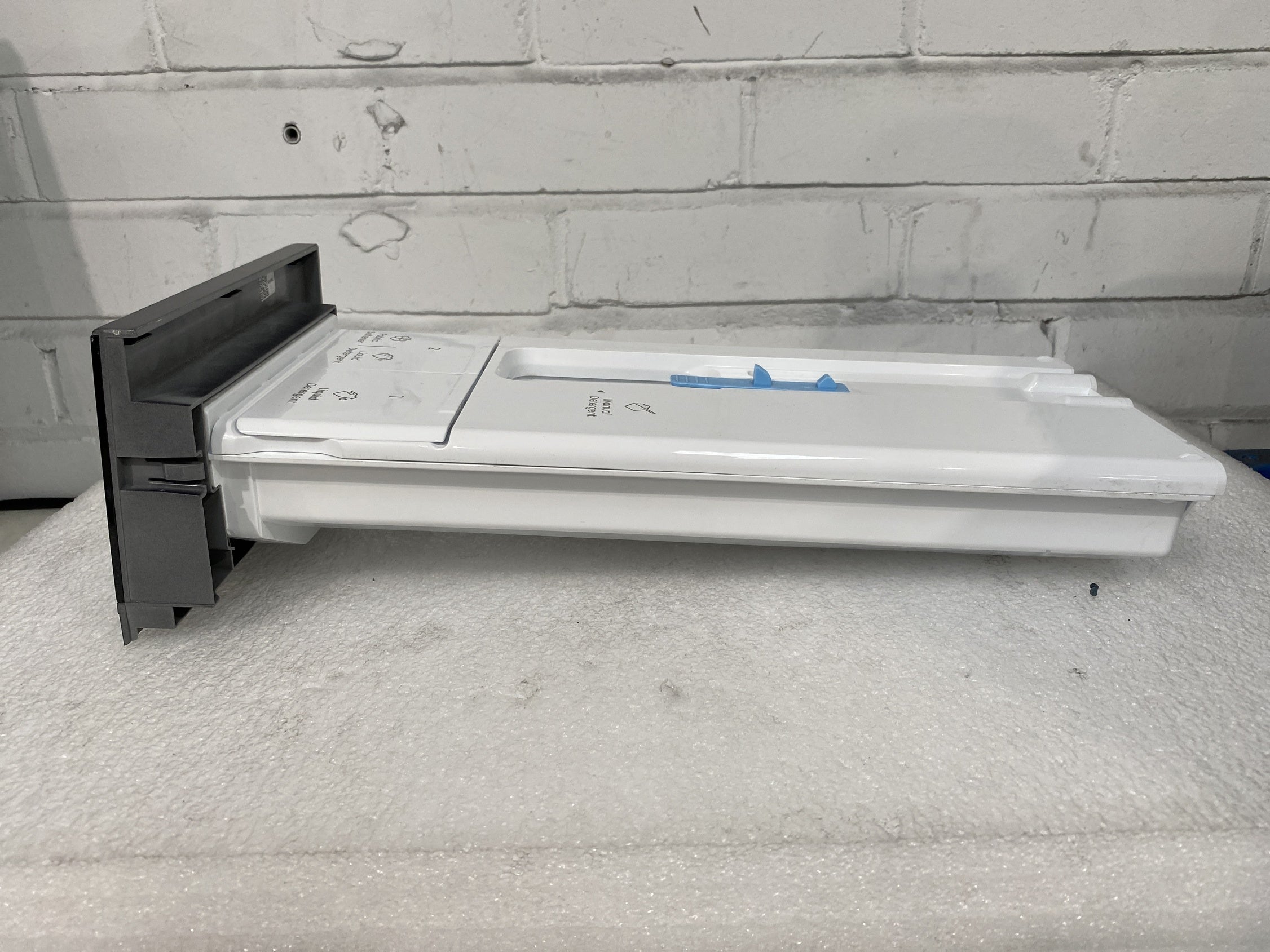 #GRC-158-148 - Hisense REMOVE - WF511245BBR Washing Machine Dispenser Drawer