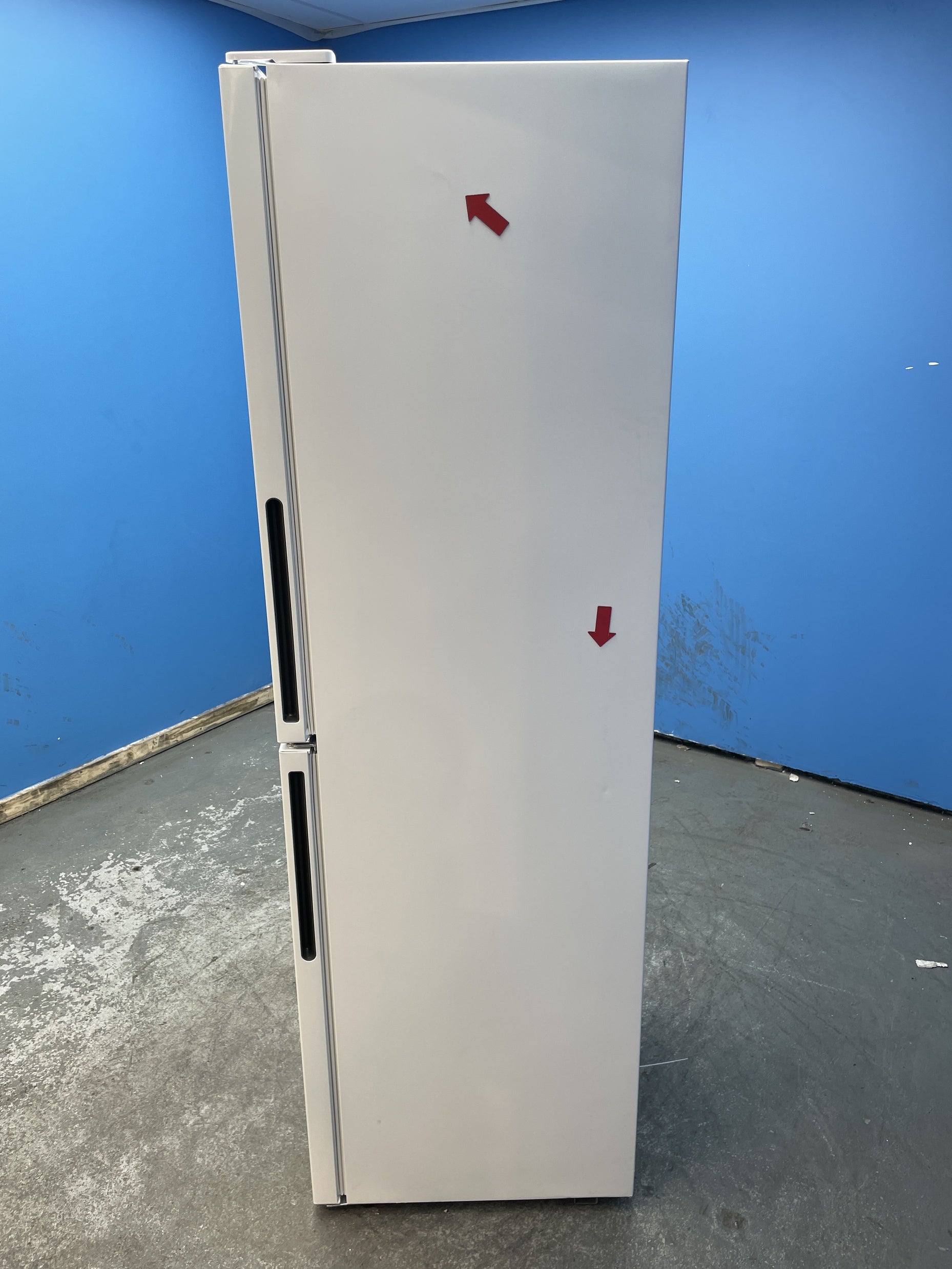 #GRC-155-573 - Candy CCT3L157EWK 252 Litre 50/50 Combi Fridge Freezer