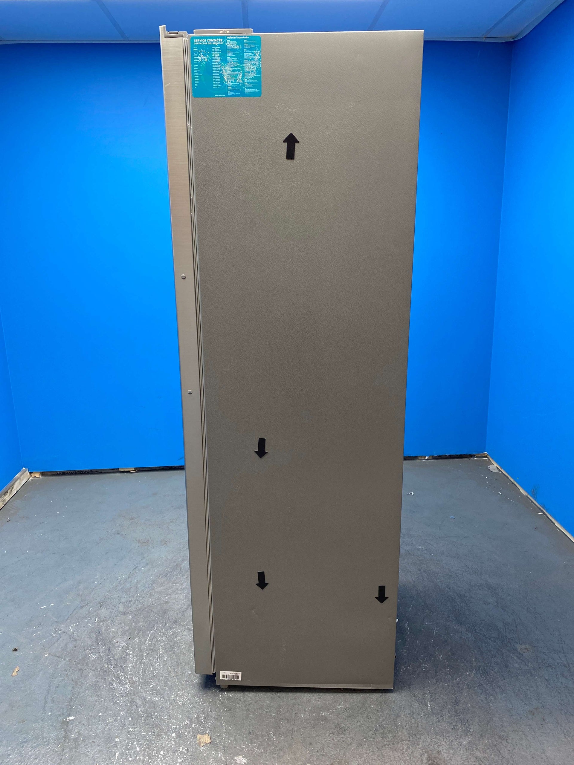 Midea MDRU385MTE46 185cm Frost Free Upright Freezer