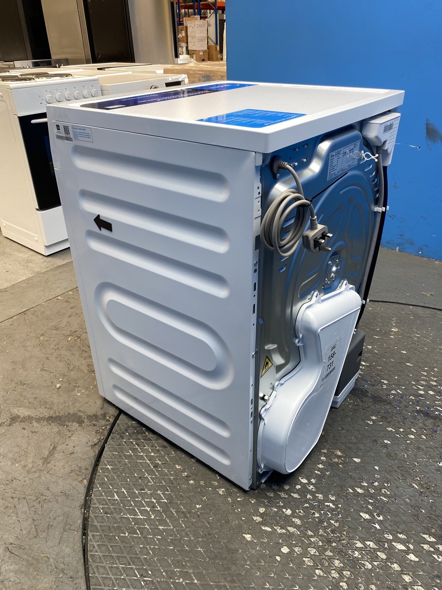 #GRC-158-731 - Midea MD200H90WB/W 9kg Heat Pump Tumble Dryer in White