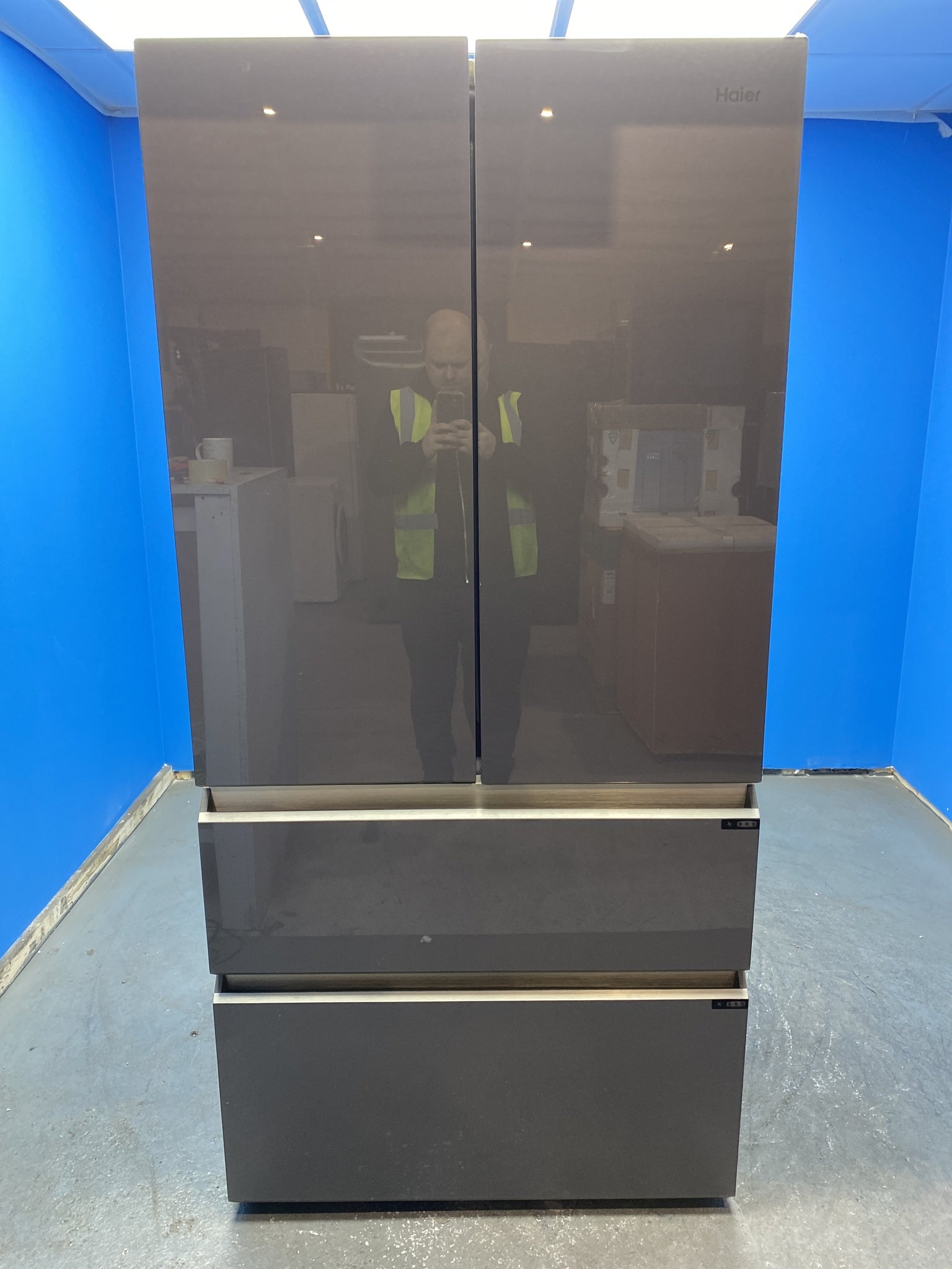 Haier Series 7 HFR79F19EFGK 703 Litre French Style Fridge Freezer