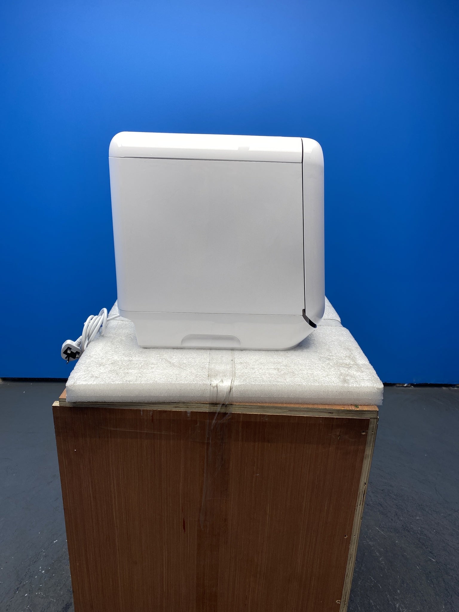 Comfee CDWMT201DW Mini Countertop Dishwasher