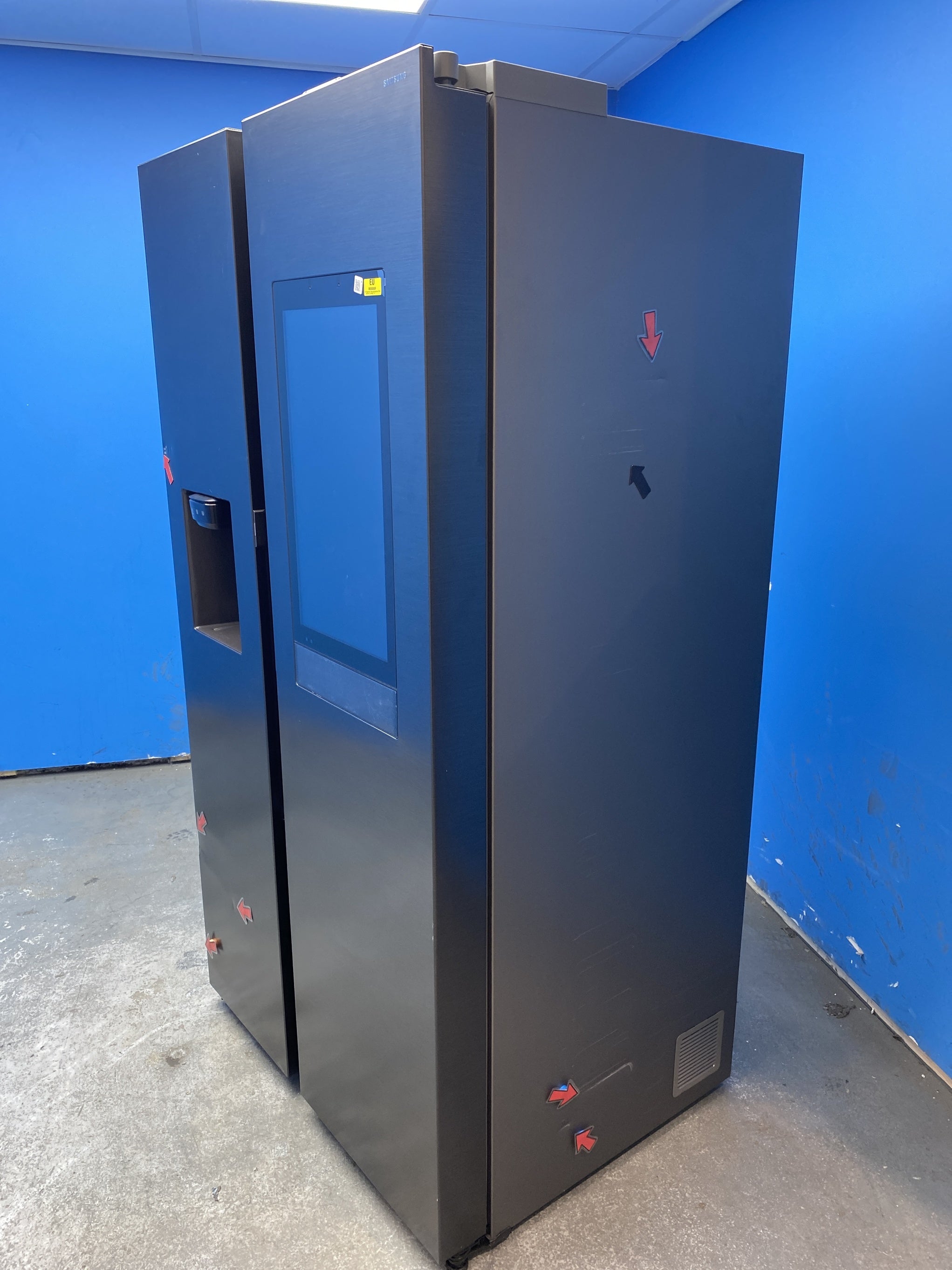 #GRC-136-283 - Samsung RS90F66BEFEU Family Hub American Fridge Freezer