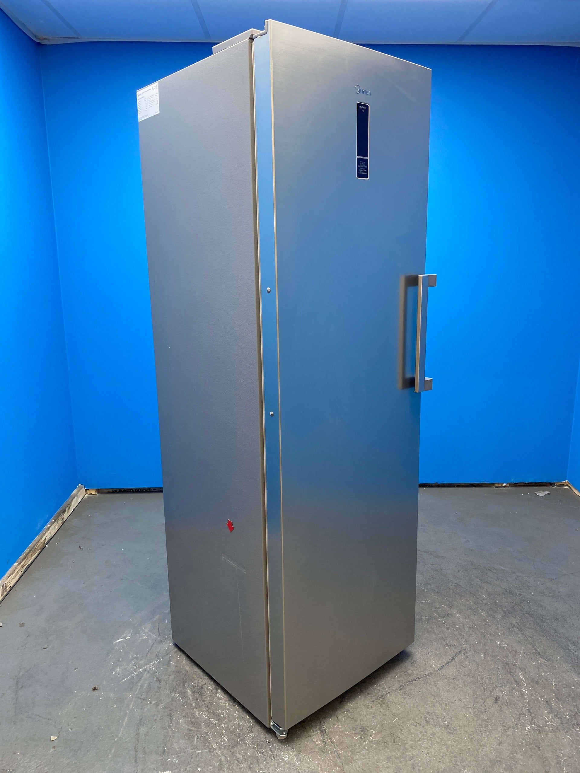 Midea MDRU385MTE46 185cm Frost Free Upright Freezer