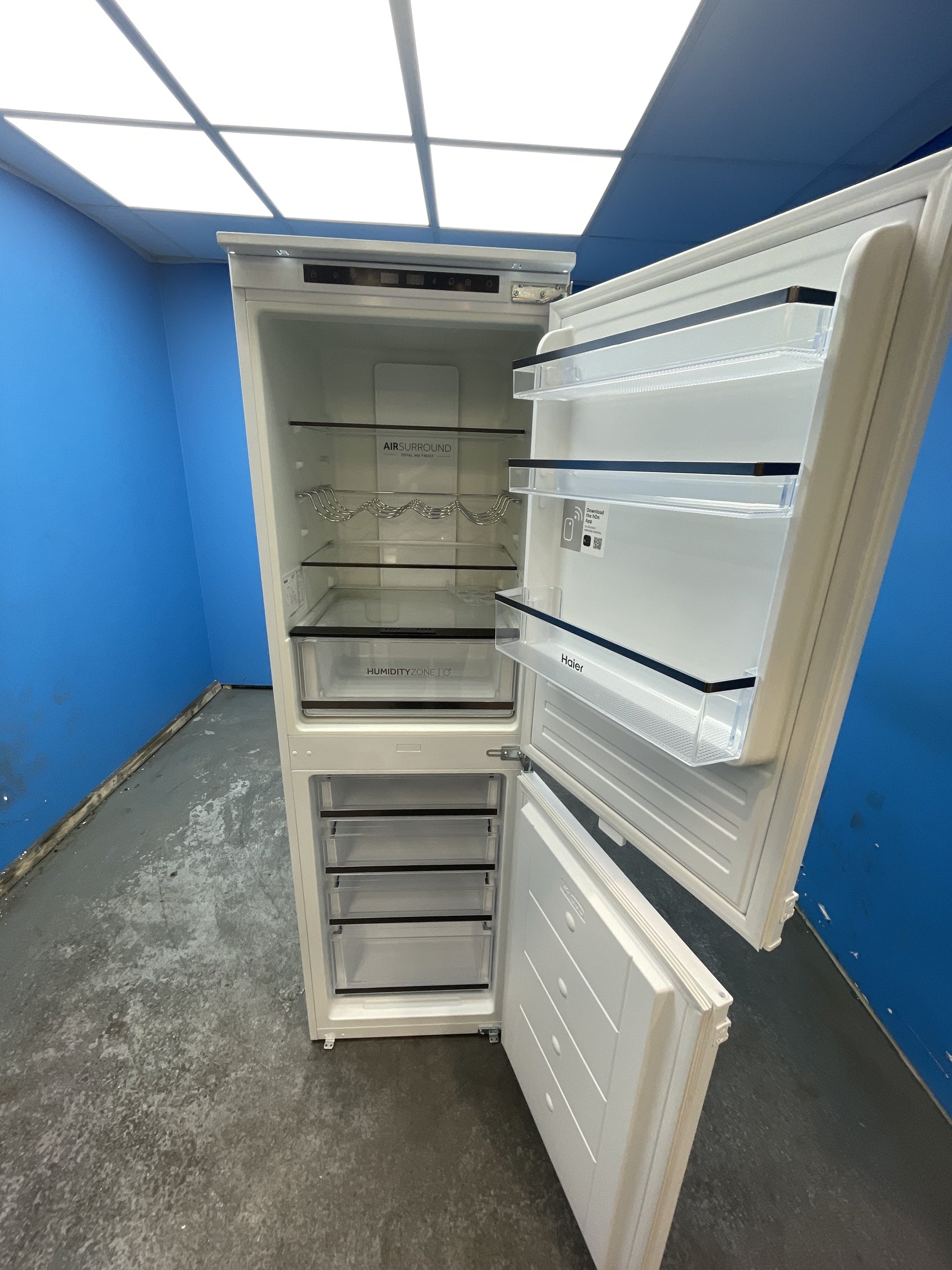 #GRC-162-712 - Haier HB50T618FMK Built-In No Frost Fridge Freezer
