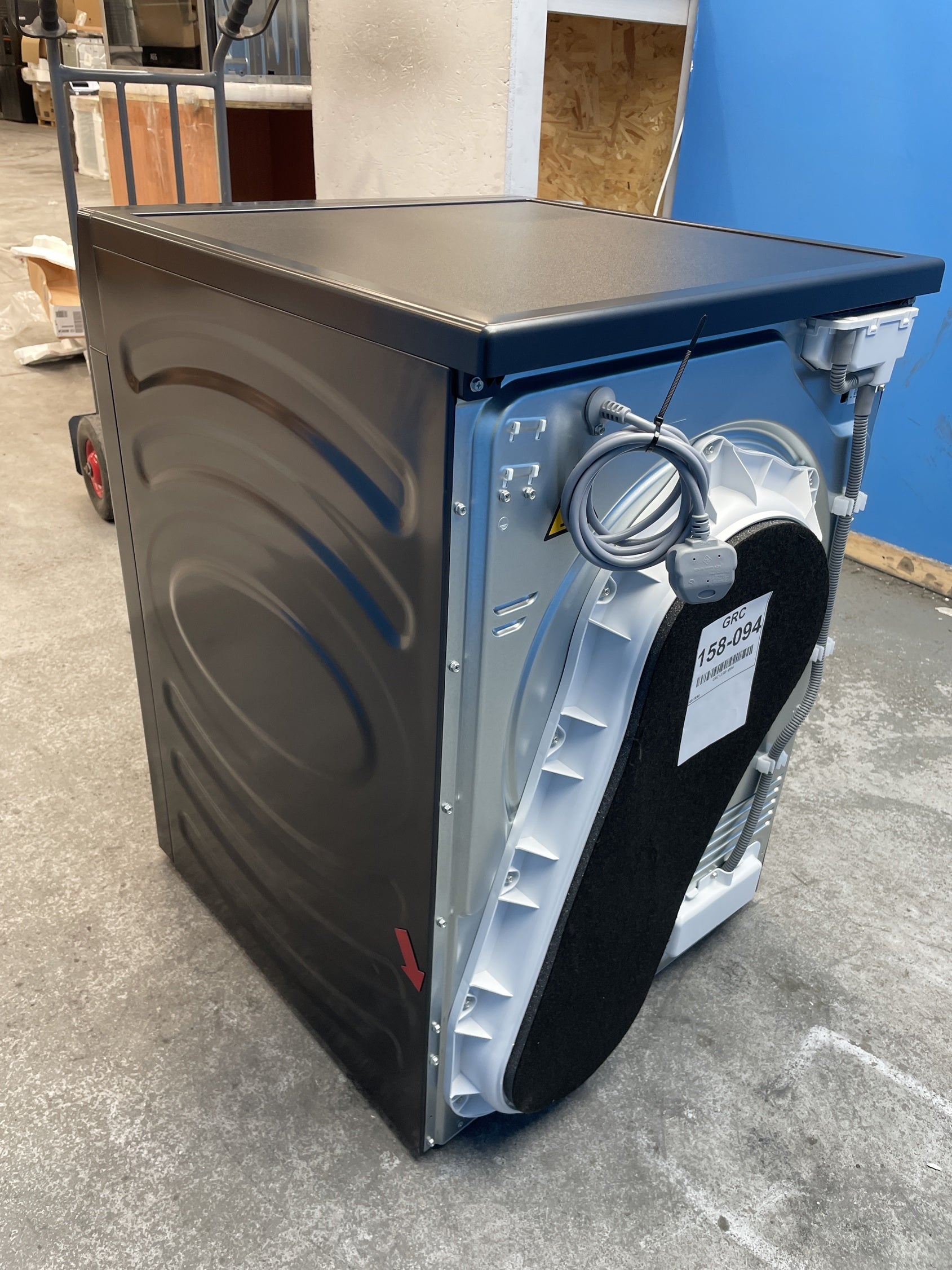 #GRC-158-094 - Hisense DH5S902BB 9kg Heat Pump Tumble Dryer
