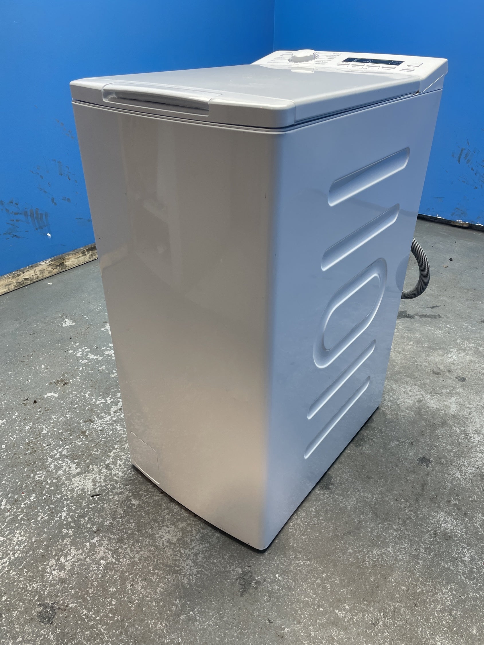 #GRC-150-082 - electriQ EIQWMTL75C 7.5kg 1300rpm Top Loading Washing Machine