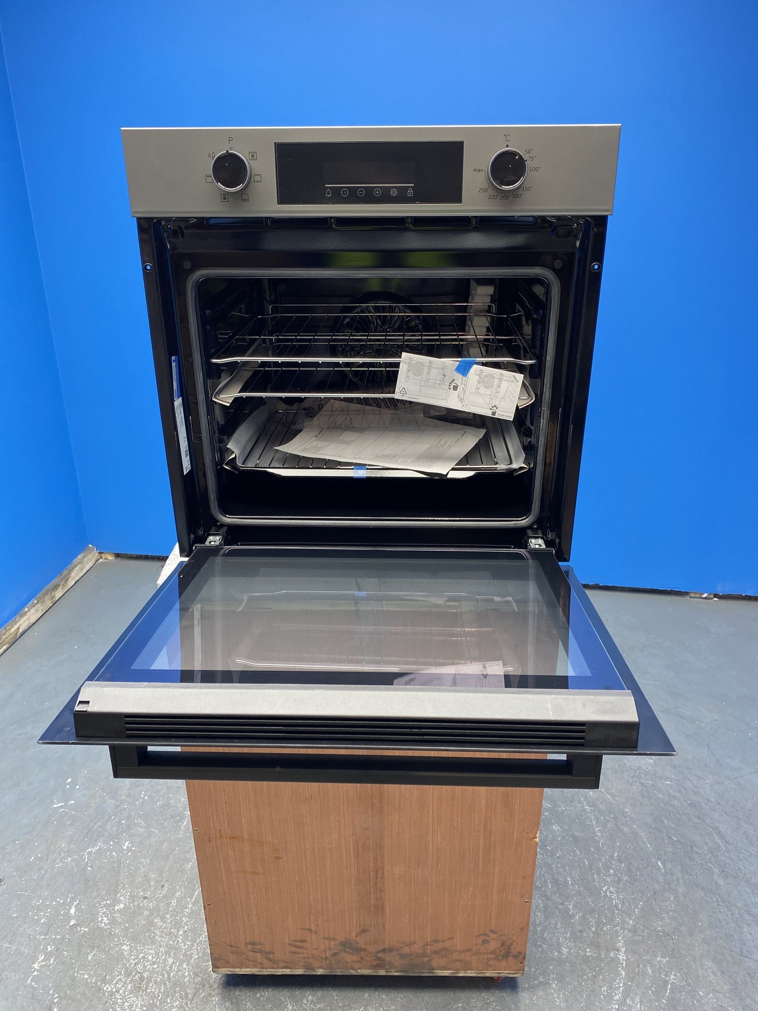 Beko BBXIE22300S AeroPerfect 66L Built-In Electric Oven