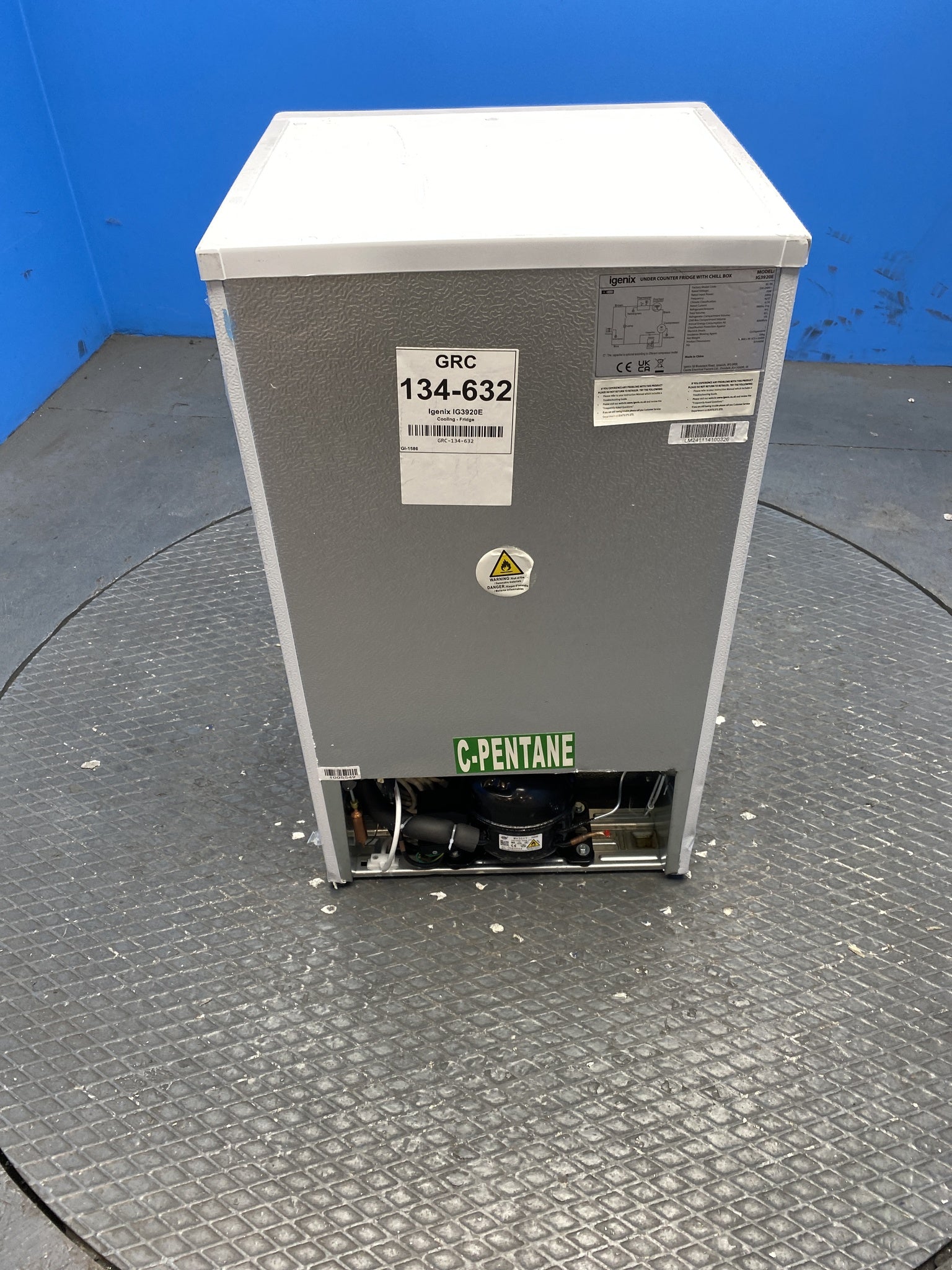 Igenix IG3920E 91 Litre Undercounter Fridge