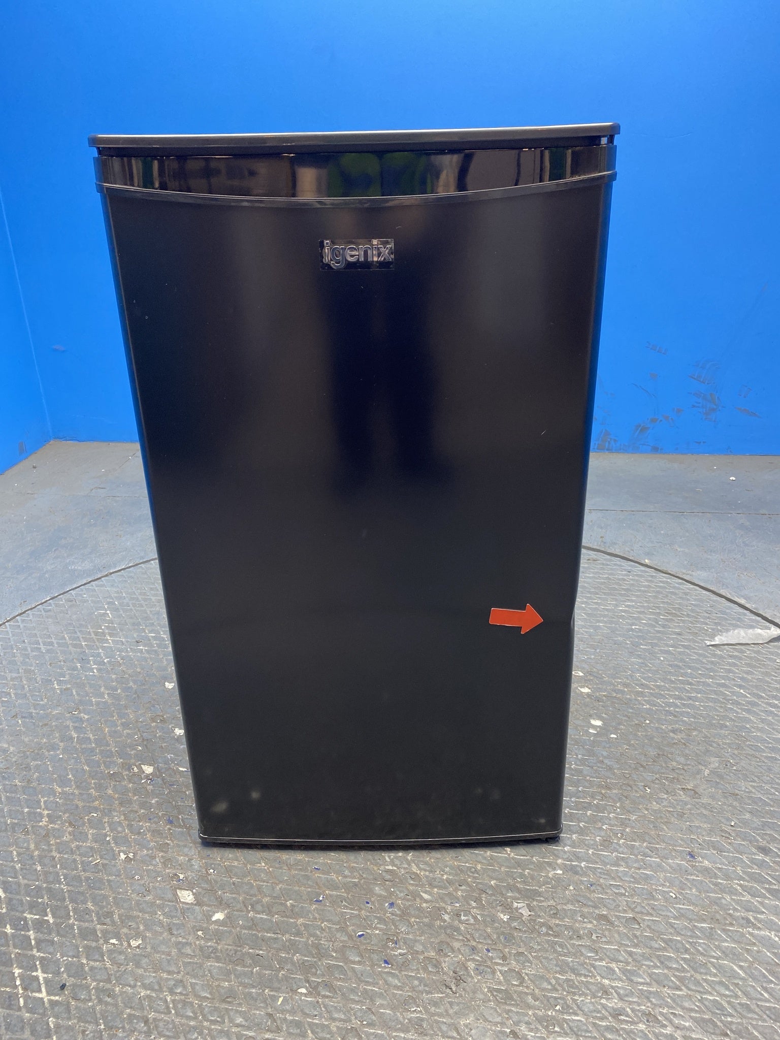 Igenix IGUL048B 92 Litre Under Counter Larder Fridge