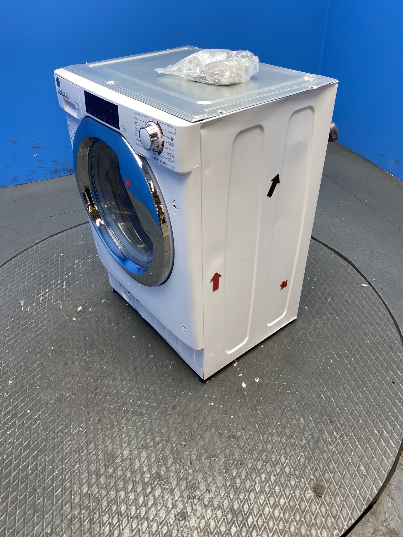 Hoover HBDOS695TAMCE Built In 9kg / 5kg 1600 Spin Washer Dryer