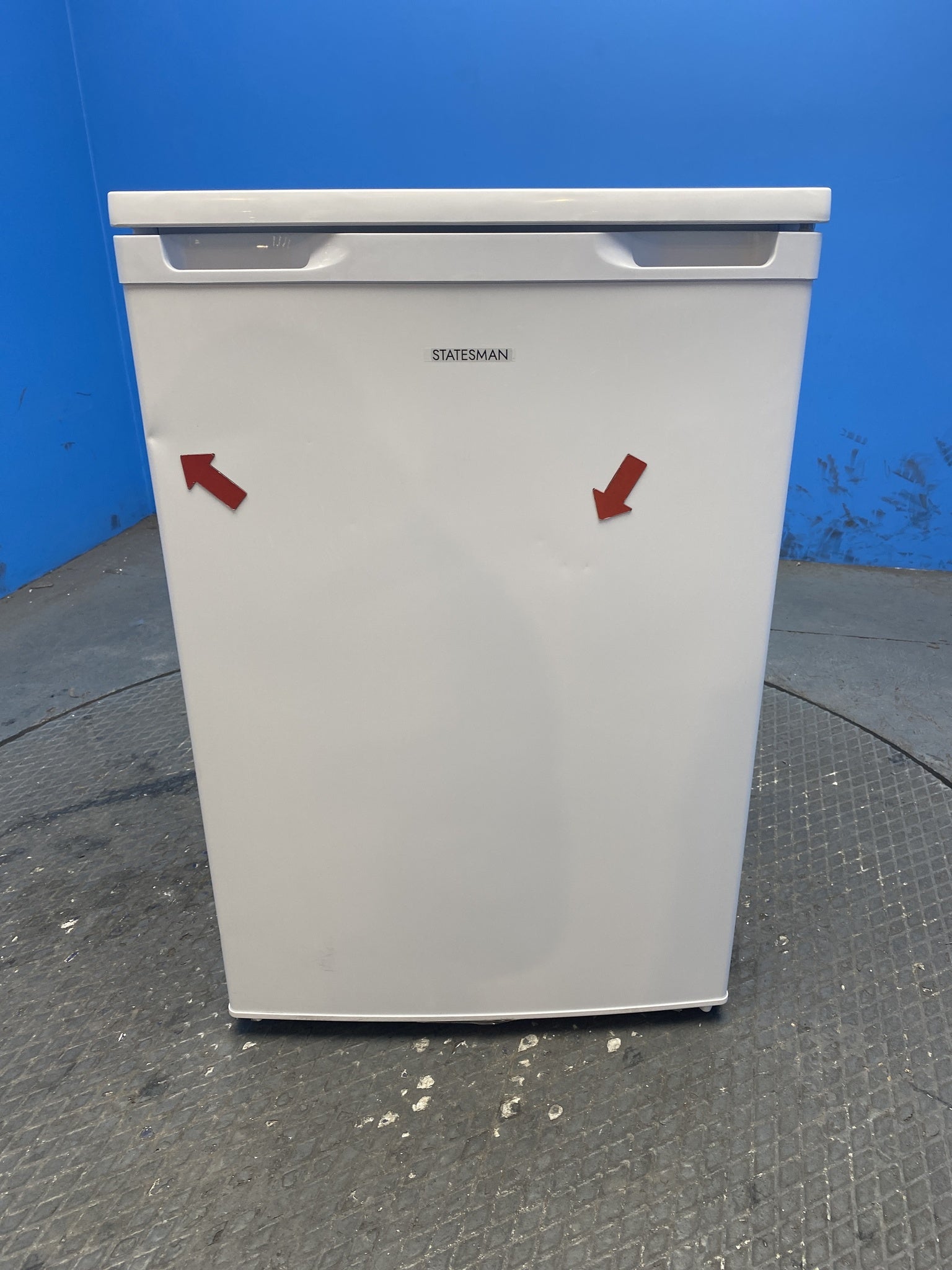 Statesman L255W 113 Litre 55cm Under Counter Fridge