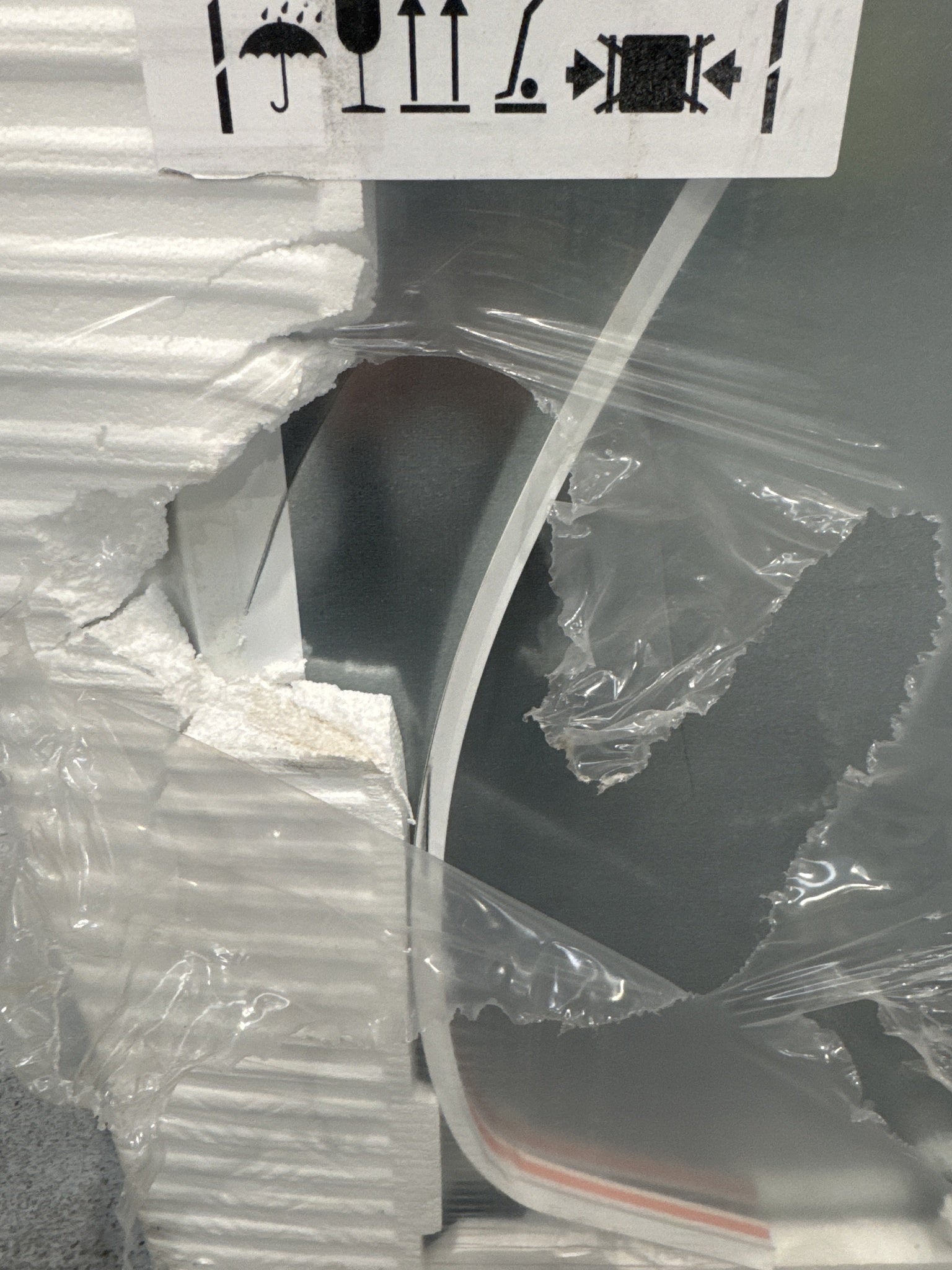 AEG OSC6T185ES 6000 TwinTech Integrated Frost Free Fridge Freezer