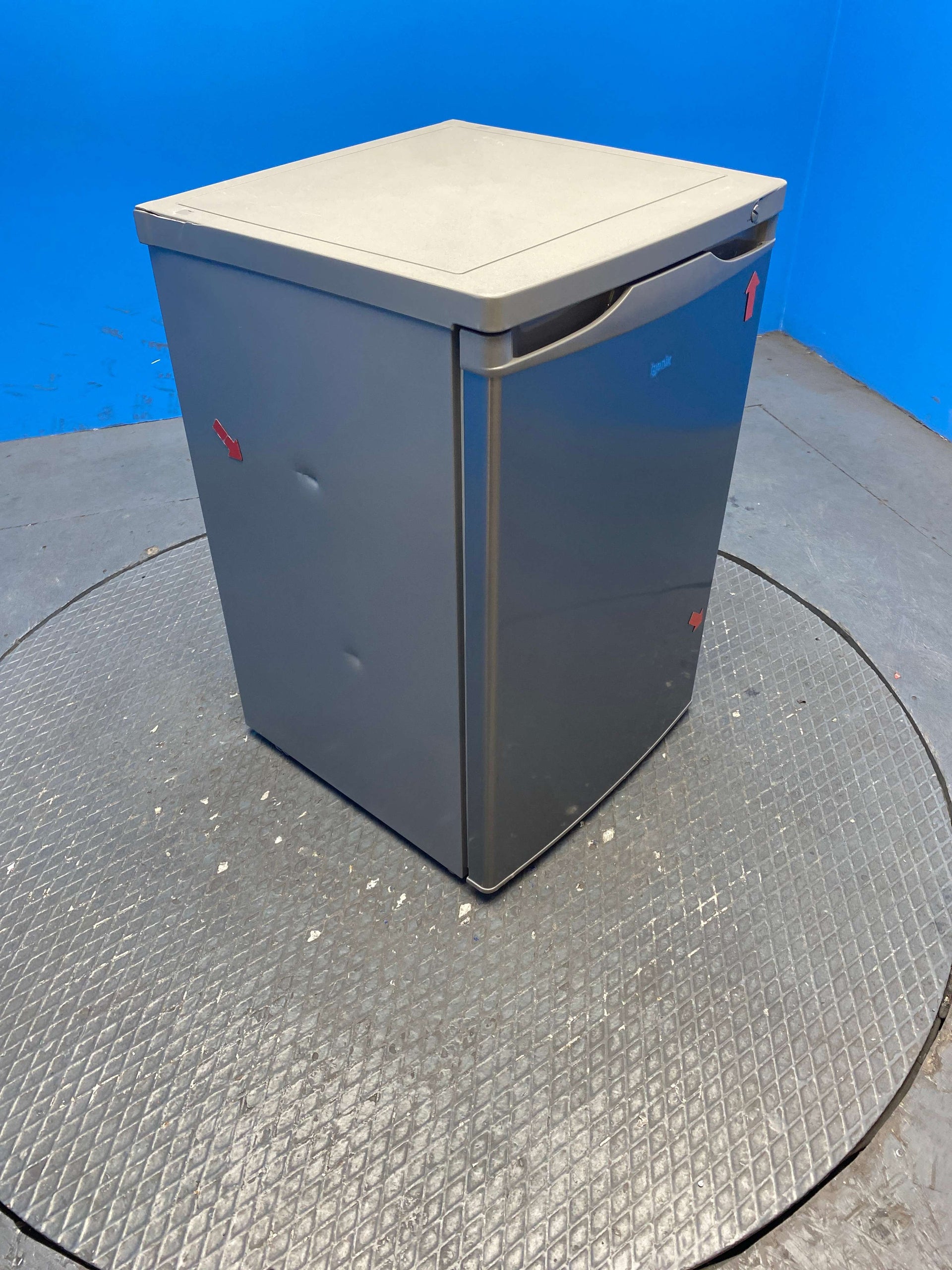 Igenix IG355X 91 Litre Under Counter Freezer