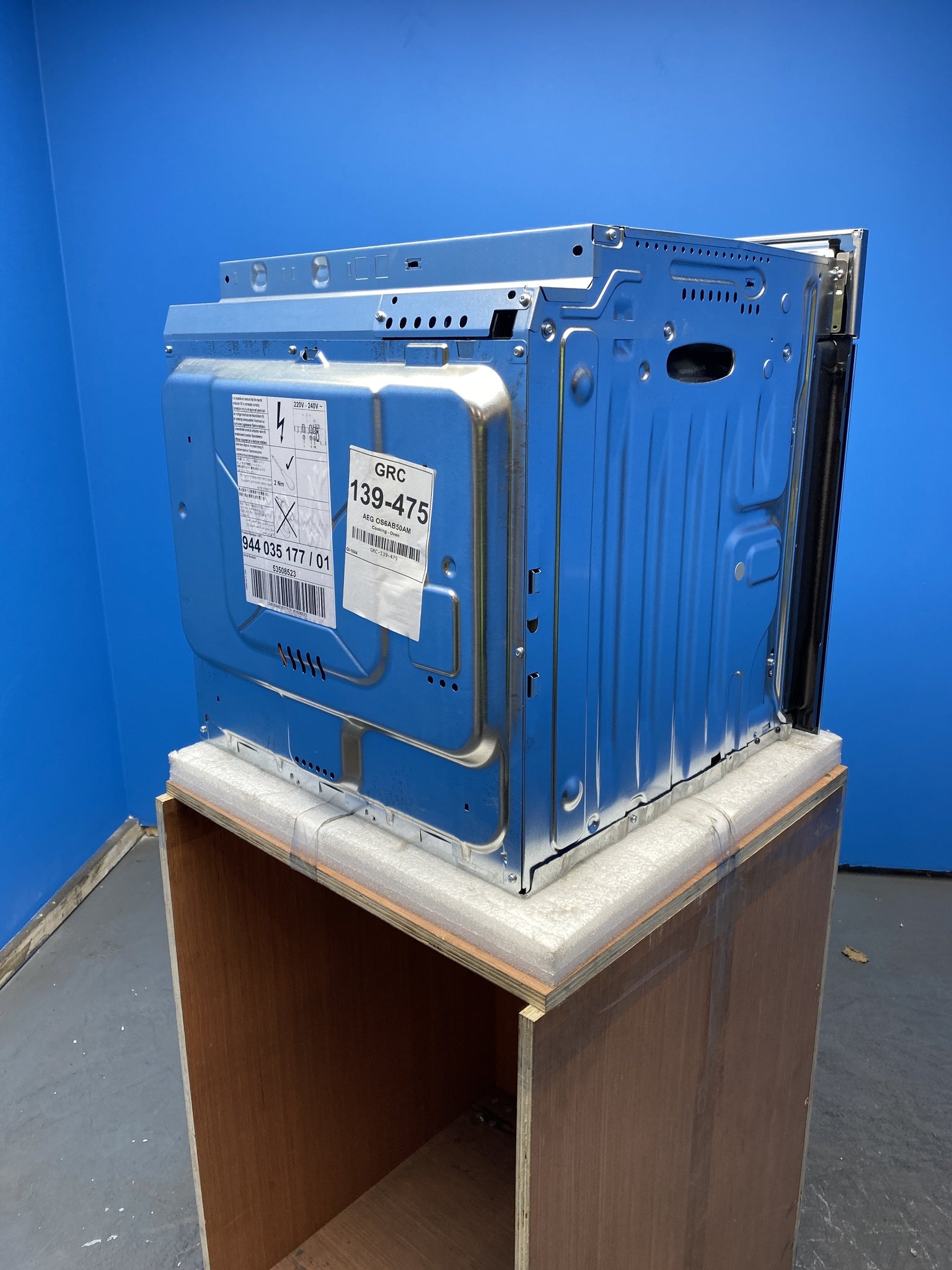 AEG 6000 SenseCook OS6AB50AM Built-In Single Oven