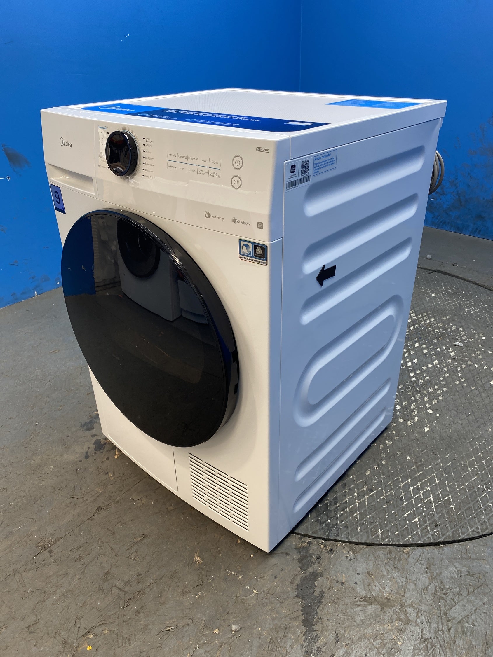 #GRC-158-731 - Midea MD200H90WB/W 9kg Heat Pump Tumble Dryer in White