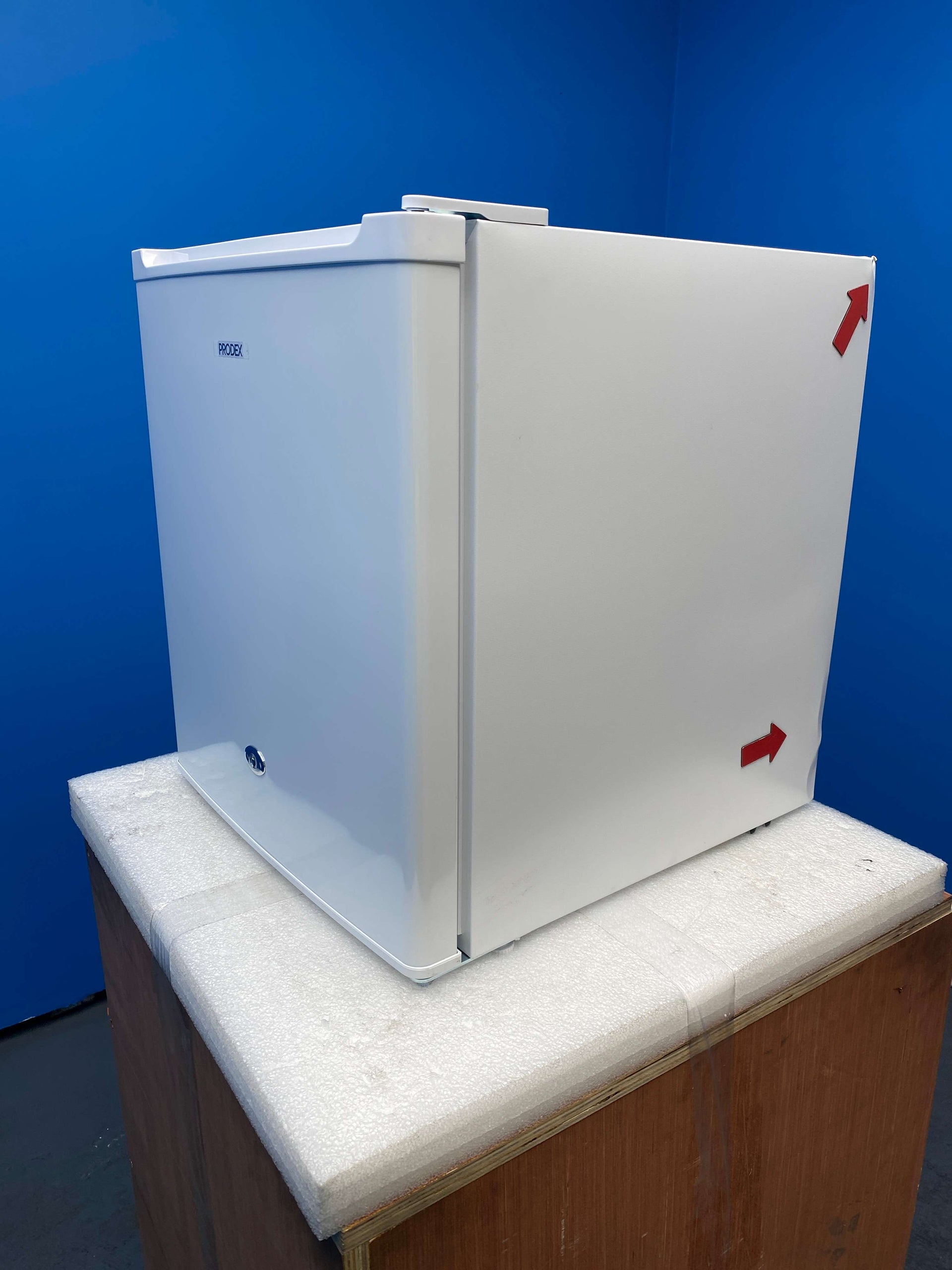 Prodex PX3751W 33 Litre Table Top Mini Freezer