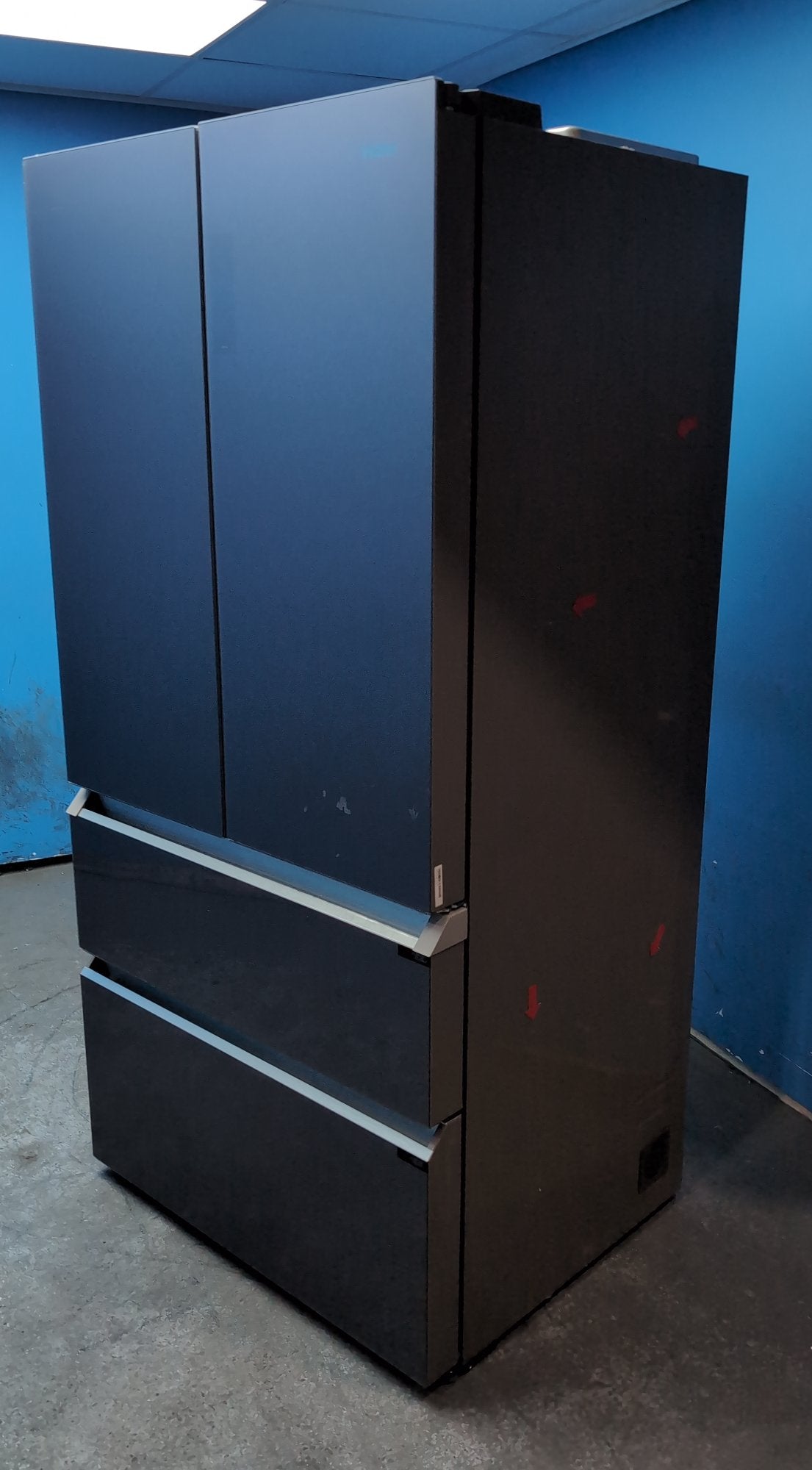 #GRC-163-404 - Haier 90.5cm French Door Fridge Freezer – 703L, Sapphire Glass, Total No Frost