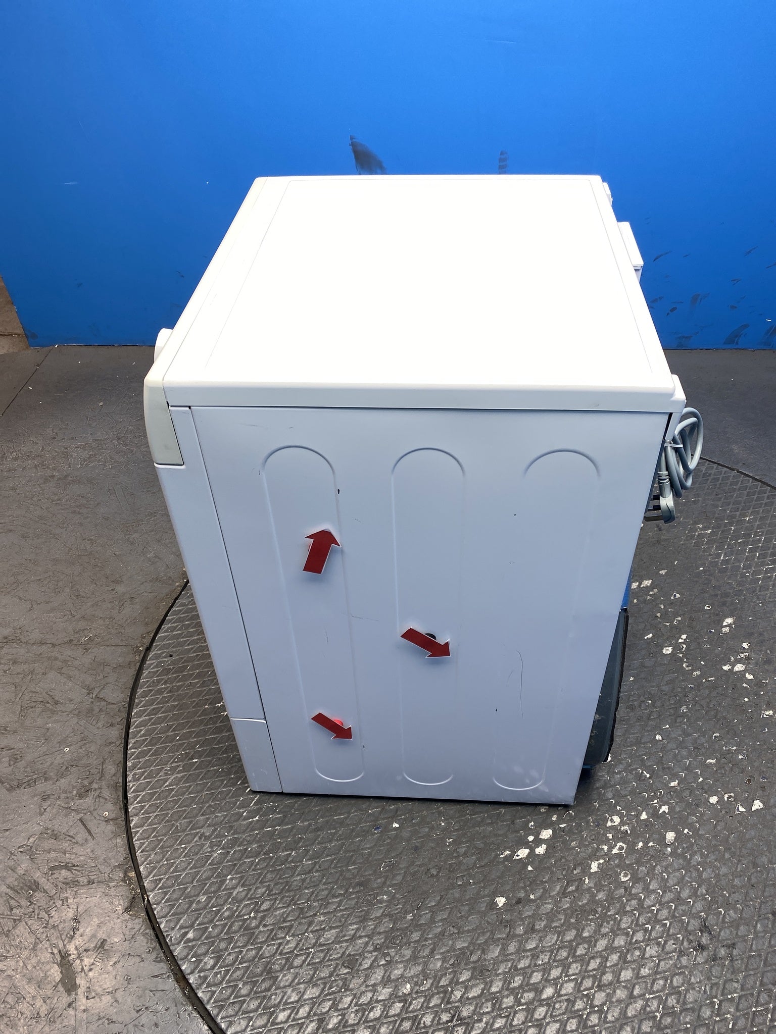 Indesit I2D81WUK 8kg Condenser Tumble Dryer with Turn&Go