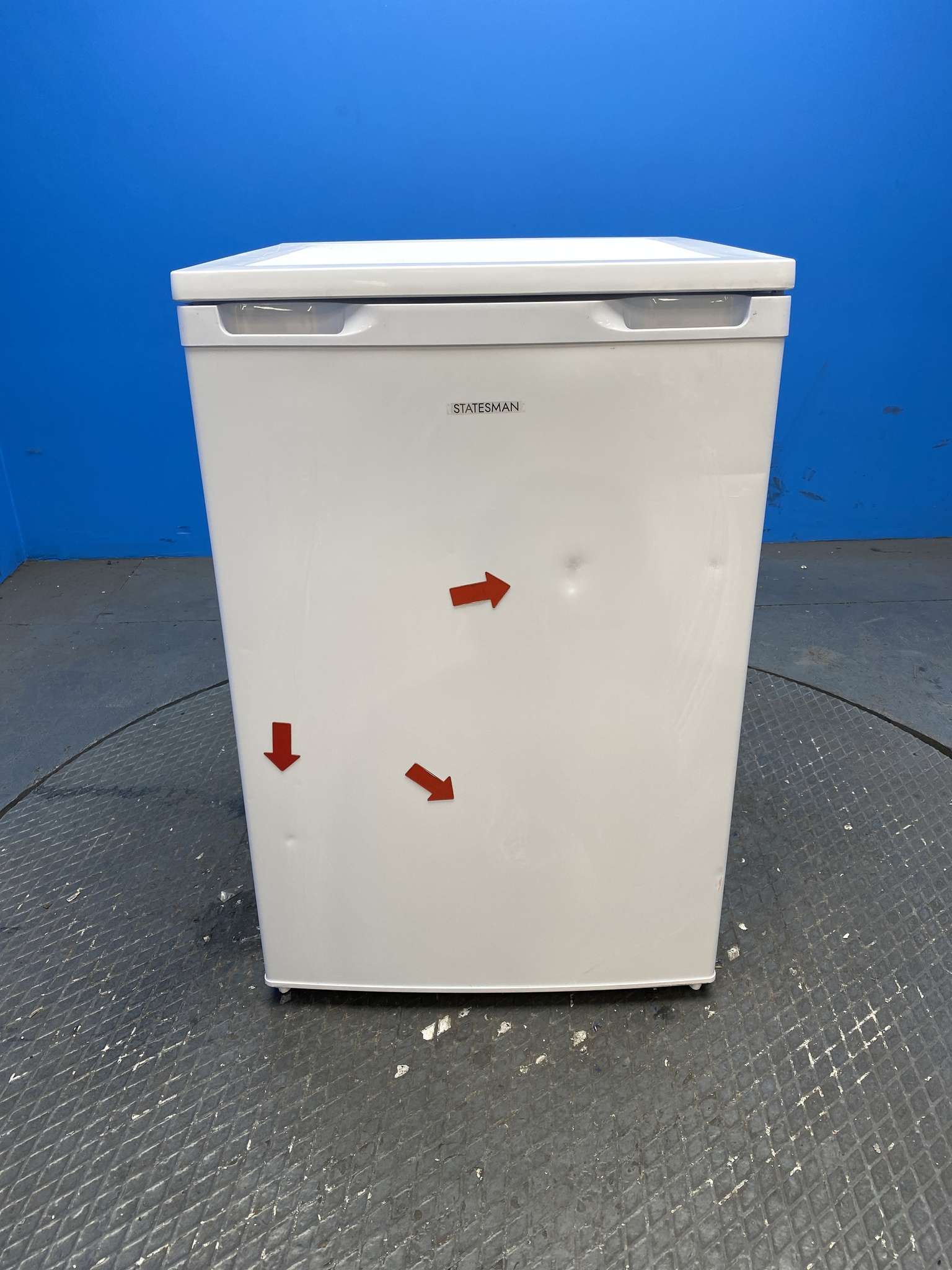 Statesman L255W 113 Litre 55cm Under Counter Fridge