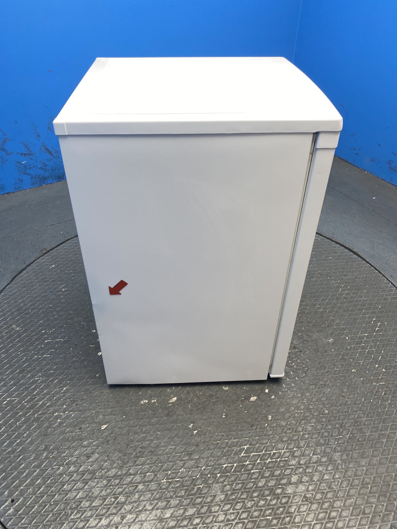 Statesman L255W 113 Litre 55cm Under Counter Fridge