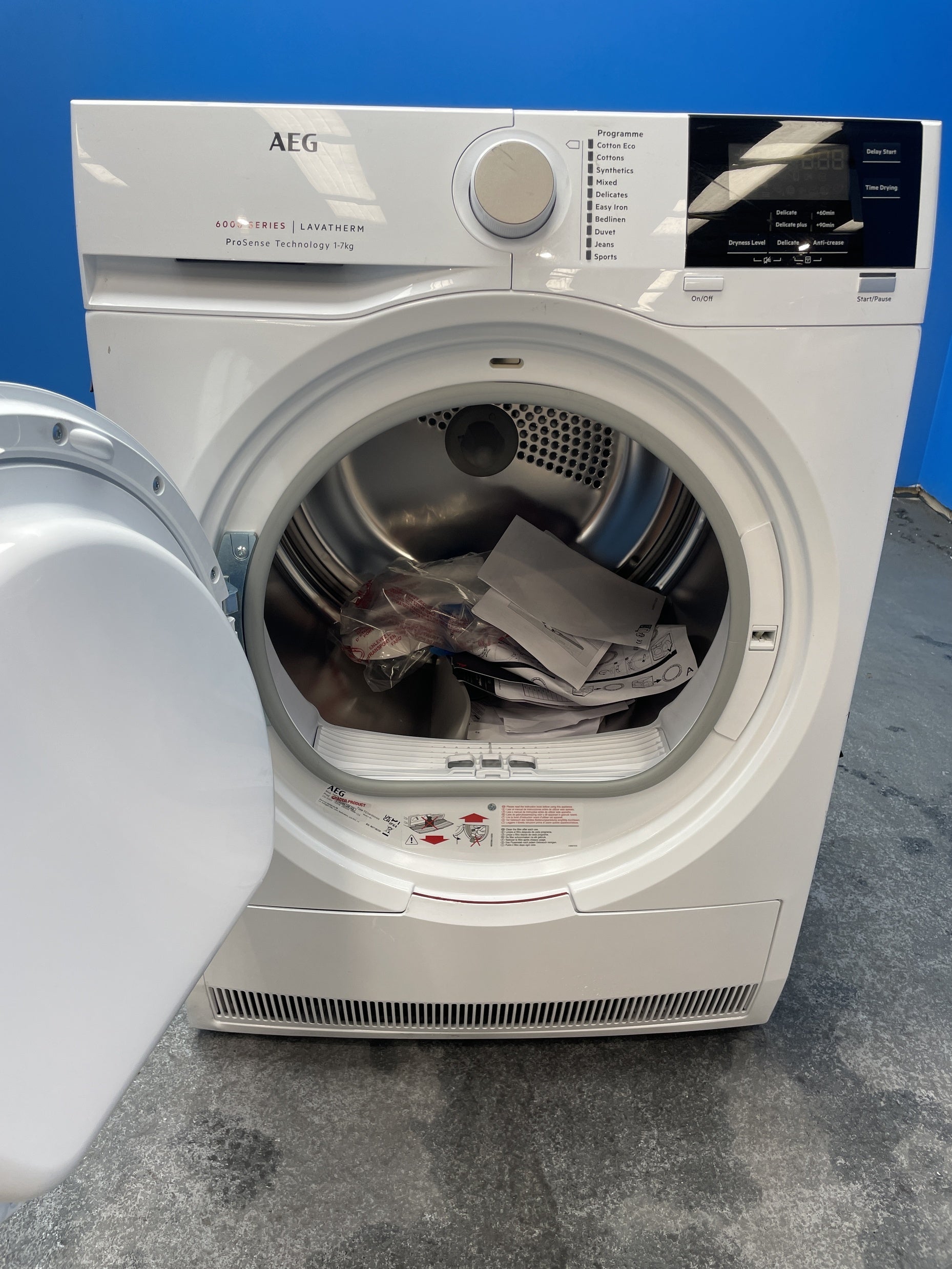 #GRC-158-260 - AEG 6000 Series T6DBG720N 7kg Condenser Tumble Dryer with Sensor Drying