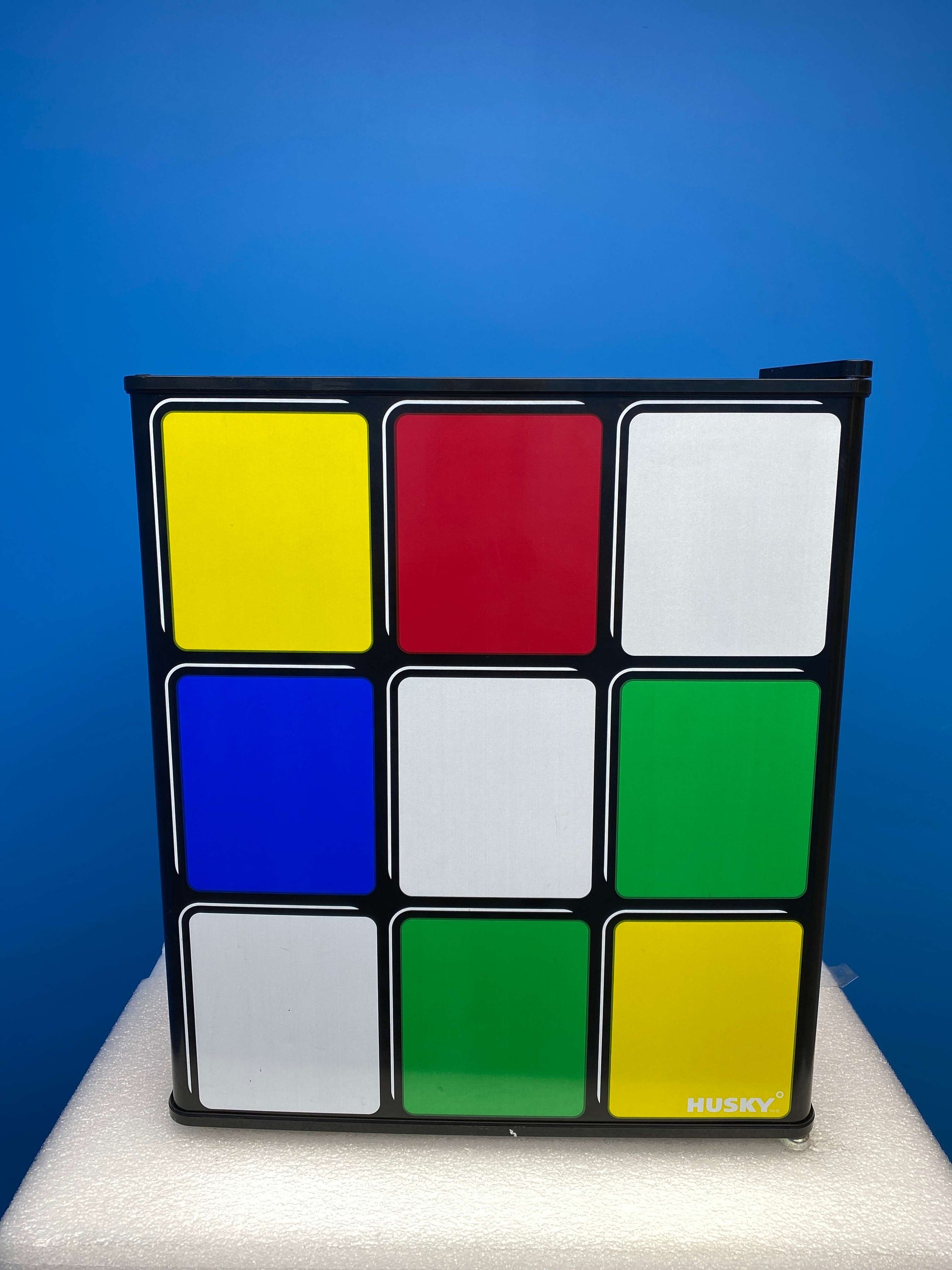 Husky HU231 43 Litre Rubiks Cube Mini Fridge