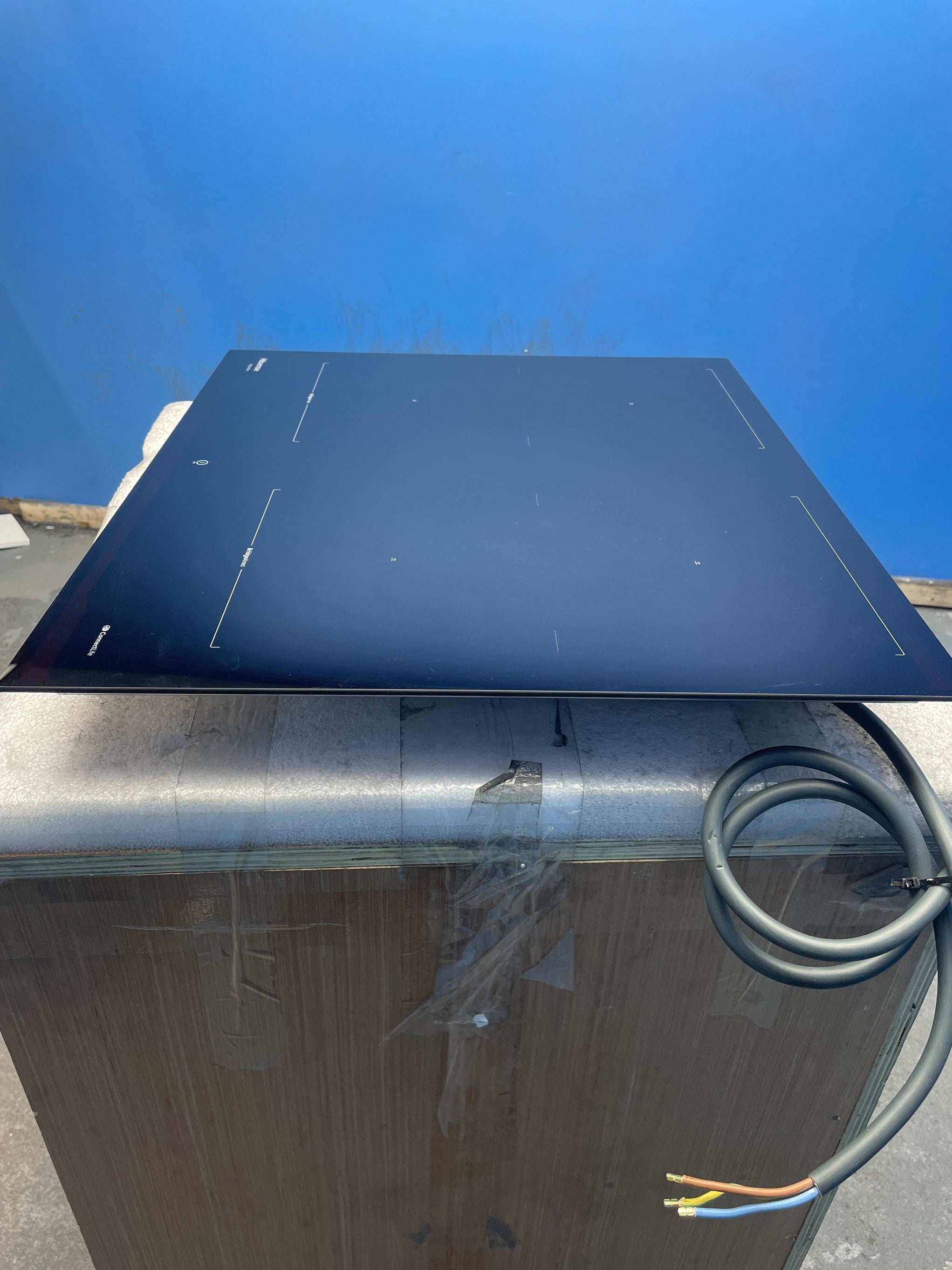 #GRC-159-140 - Hisense HI6443BSCWF 60cm Smart Induction Hob with Area Flex