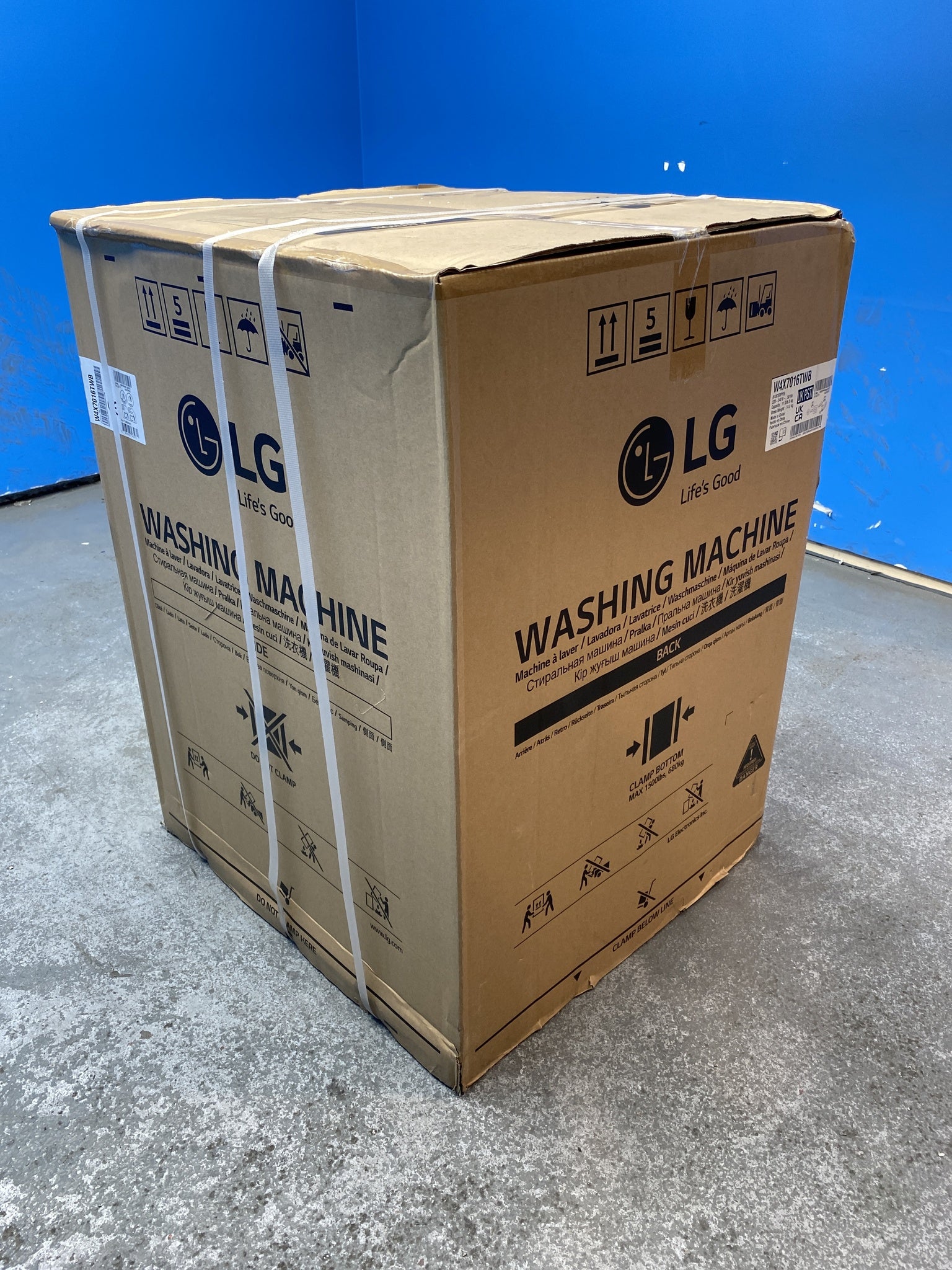 #GRC-136-263 - LG W4X7016TWB AI Direct Drive 11/6kg 1400rpm Washer Dryer