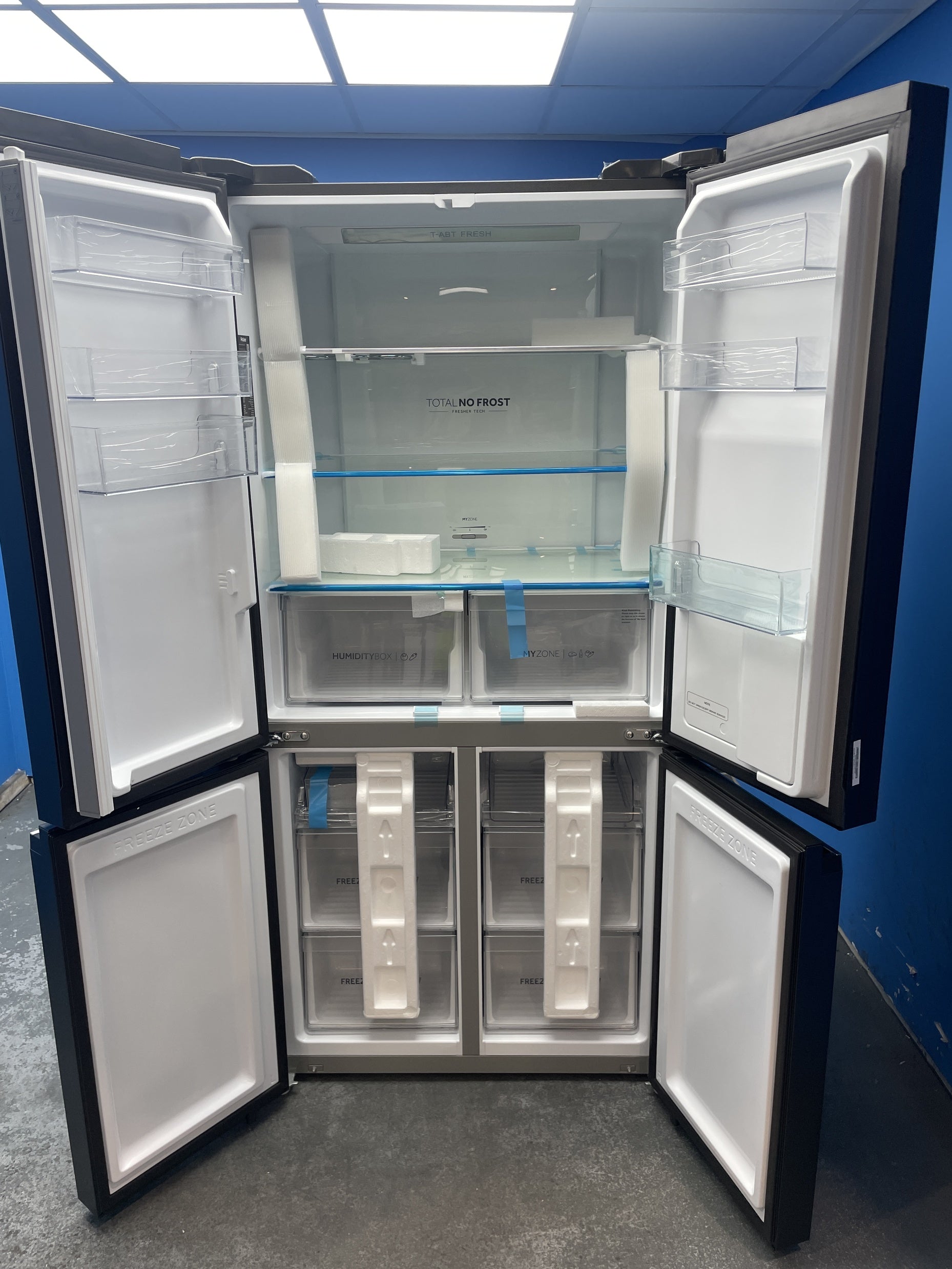 #GRC-159-072 - Haier HCR5919EHMB 528 Litre American Style Fridge Freezer