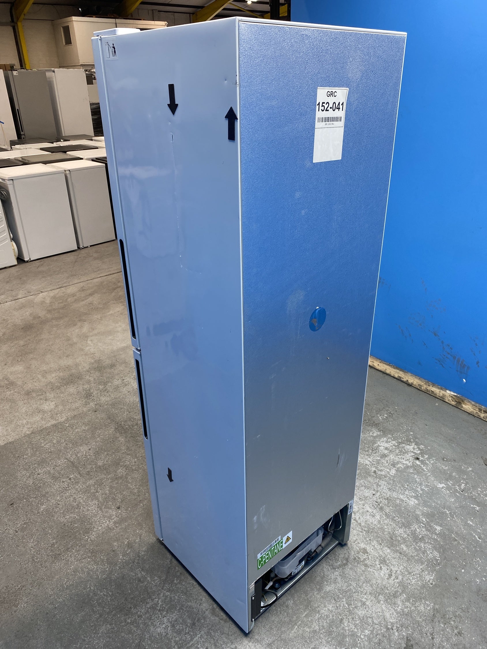 #GRC-152-041 - Candy CCT3L517EWK 252 Litre Combi Fridge Freezer