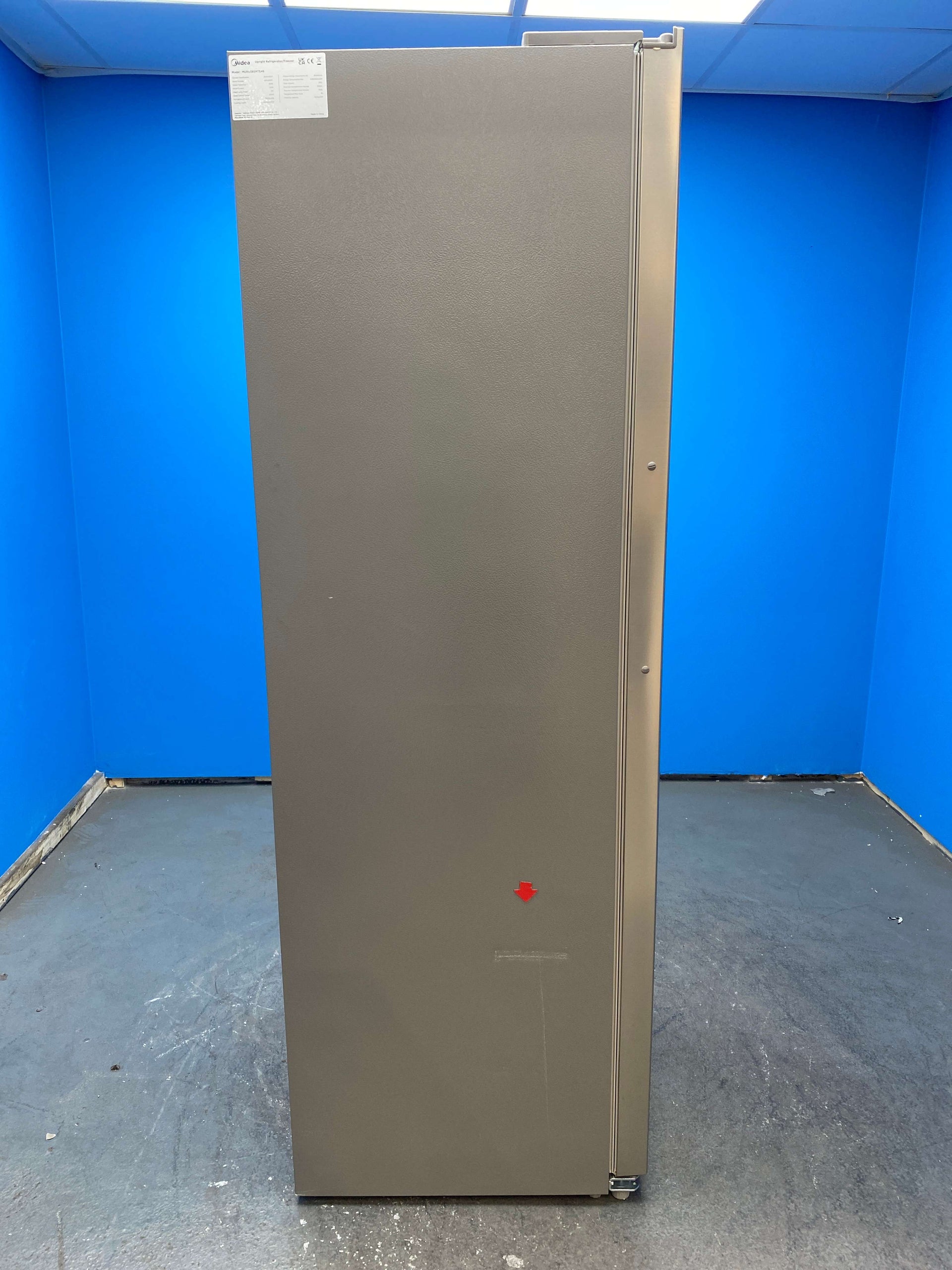 Midea MDRU385MTE46 185cm Frost Free Upright Freezer