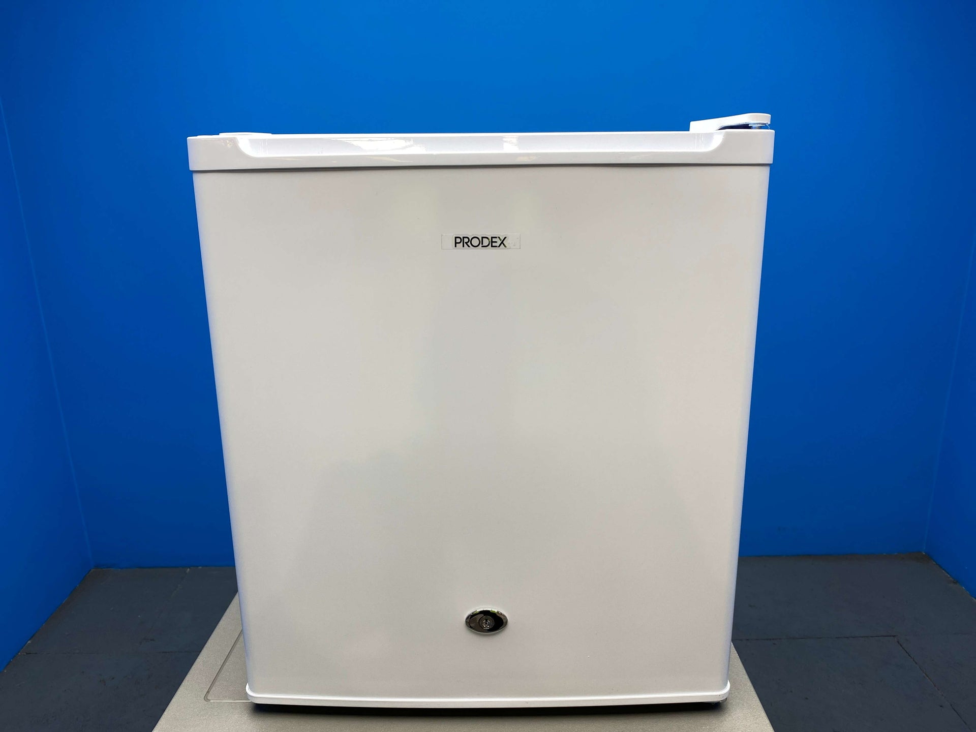 Prodex PX3751W 33 Litre Table Top Mini Freezer