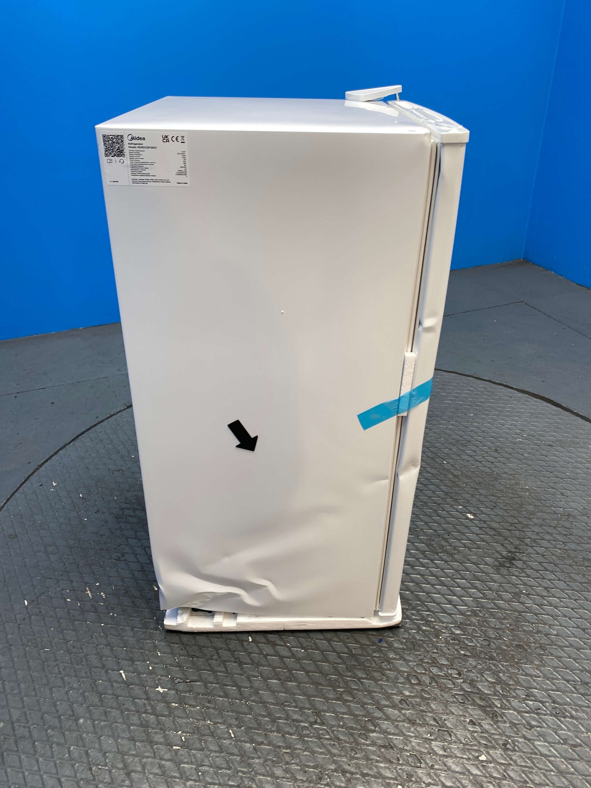 Midea MDRD125FGE01 80L Under Counter Mini Fridge