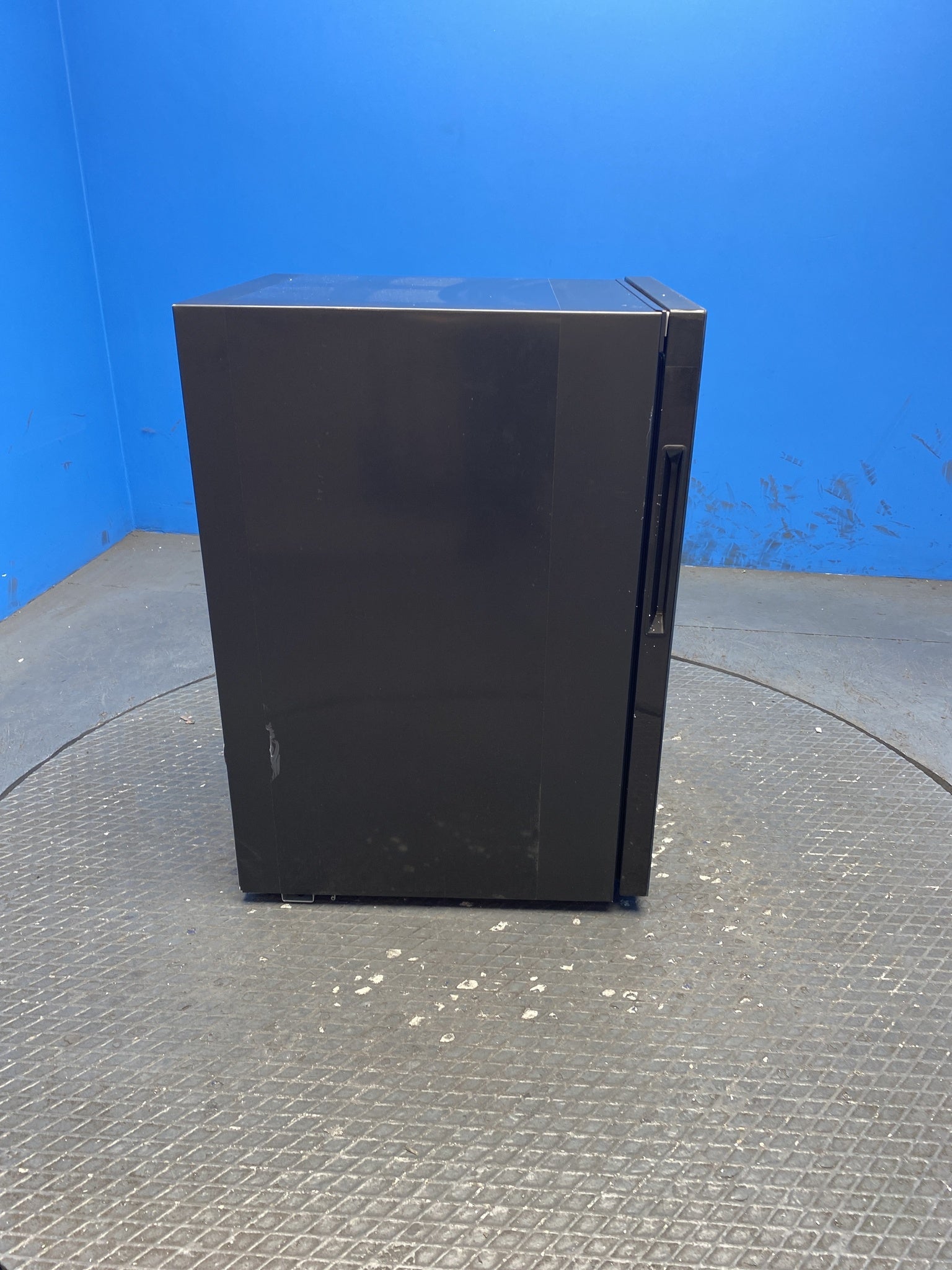 Haier HWS49GA Series 5 49 Bottle Wine Cooler