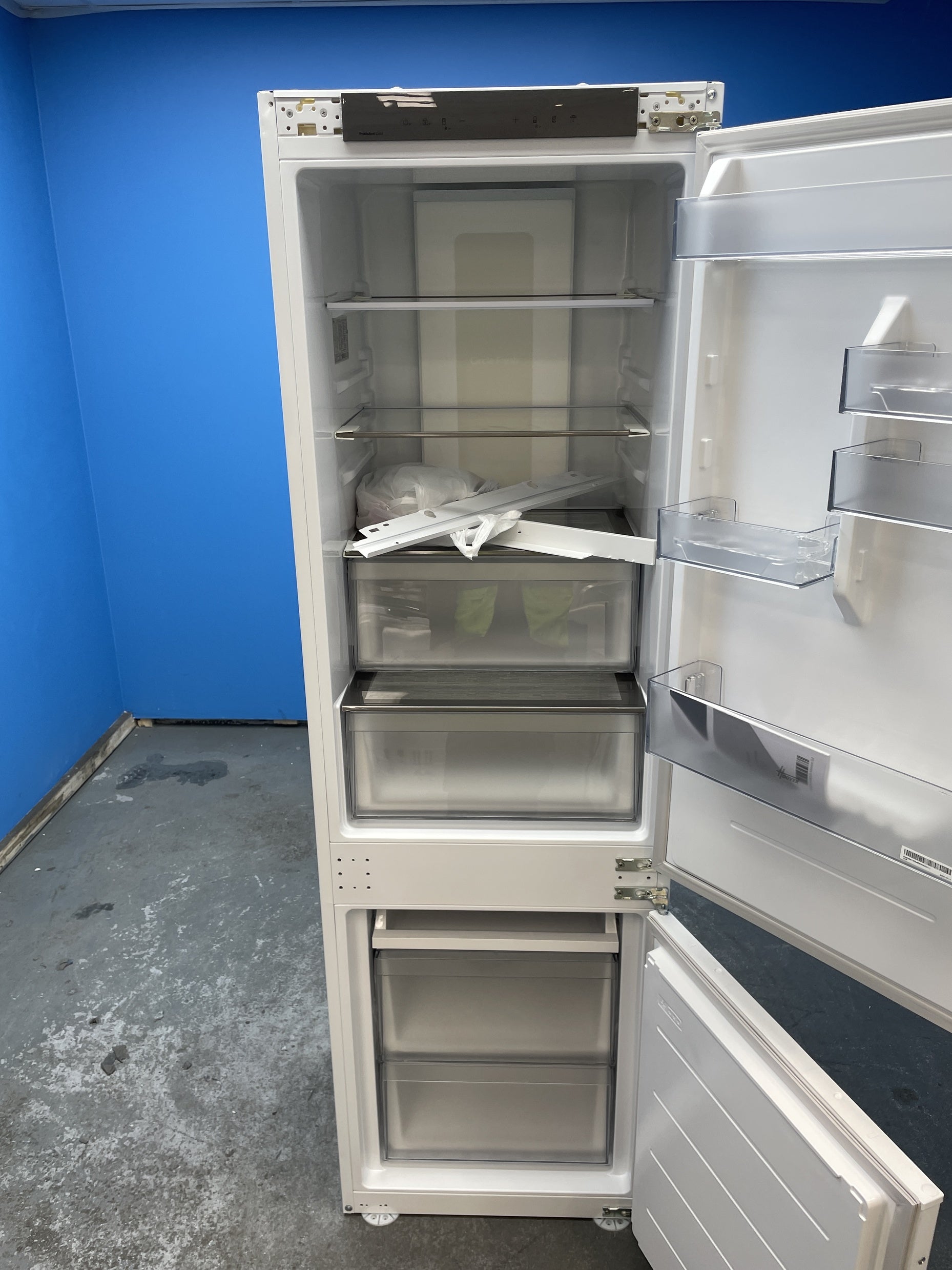 #GRC-154-007 - Hoover H-FRIDGE 600 HONBQT5518DK-UK Integrated No Frost Fridge Freezer